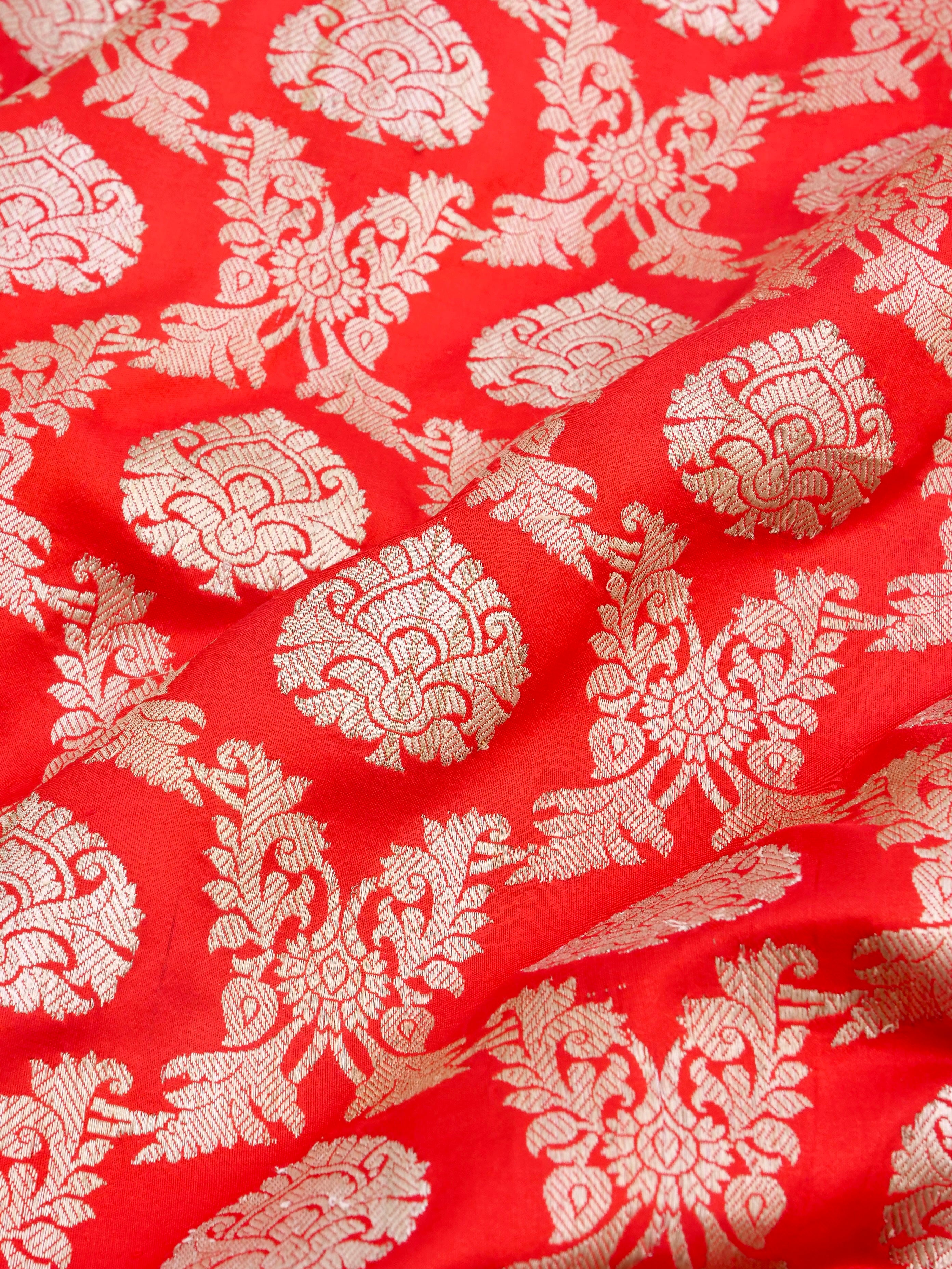 Red Handwoven Pure Kataan Silk Kadhua Jaal Benarasi Saree