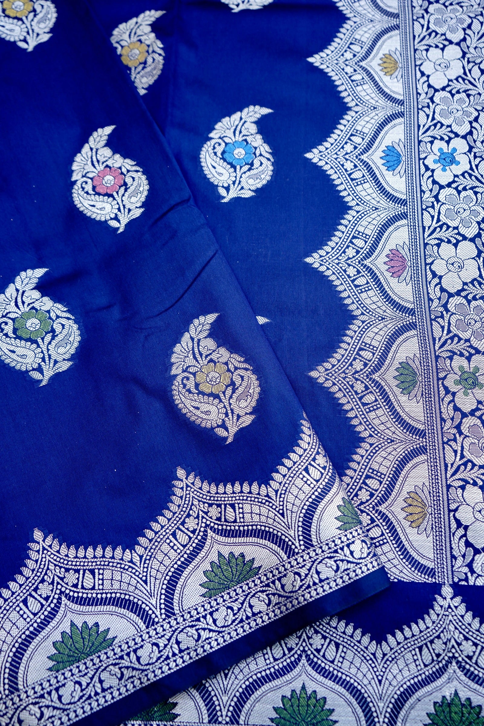 Navy Blue Butidar Banarasi Saree with Meenakari
