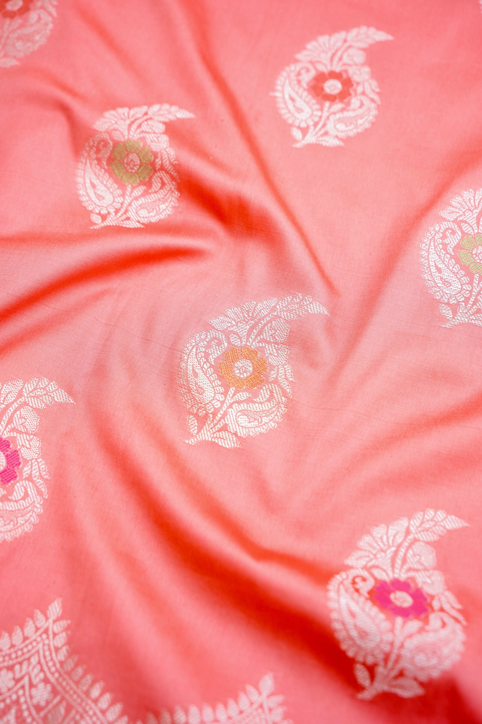 Peach Butidar Banarasi Saree with Meenakari