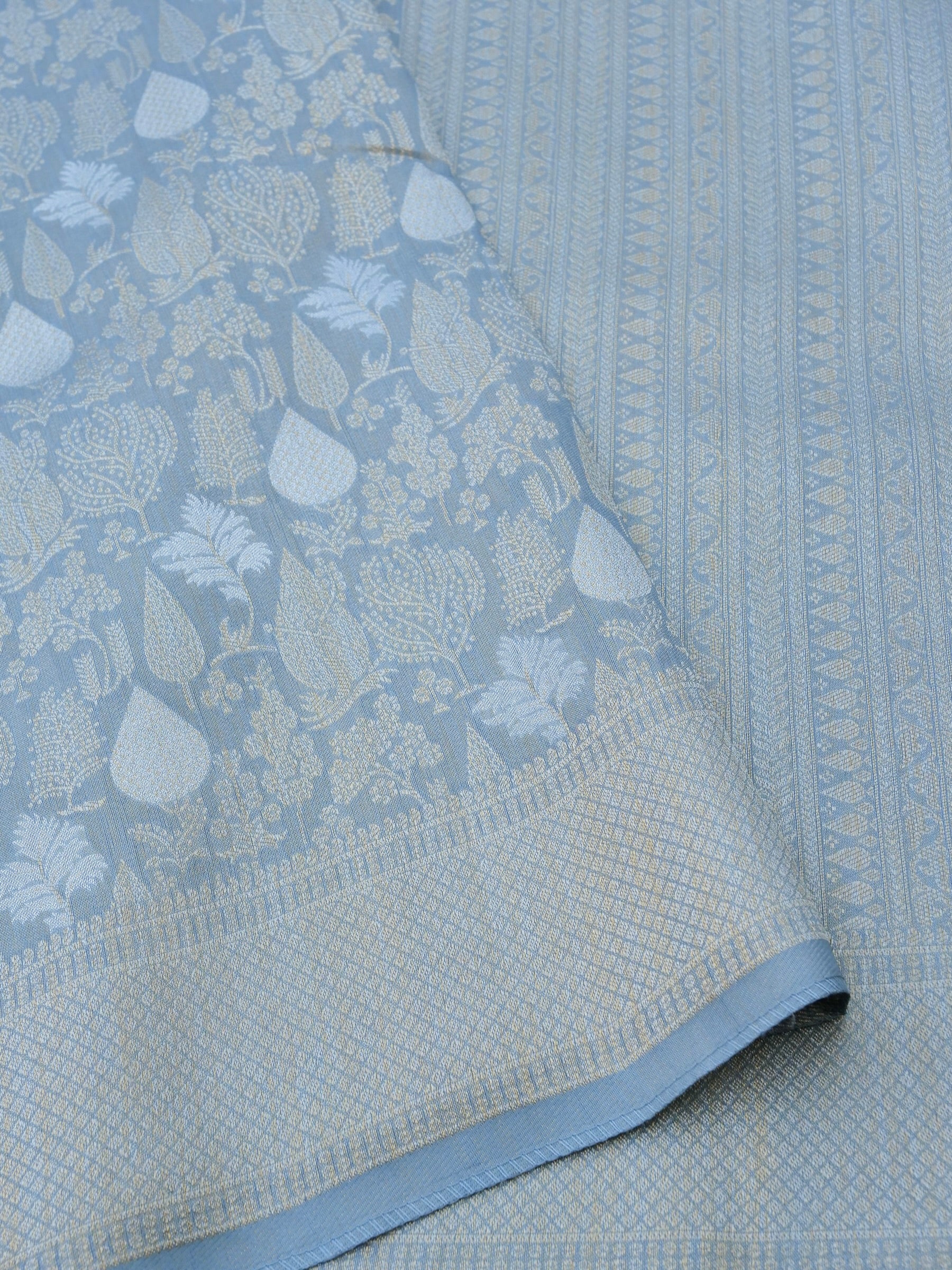 Grey Silk Tissue Jangla Banarasi Saree