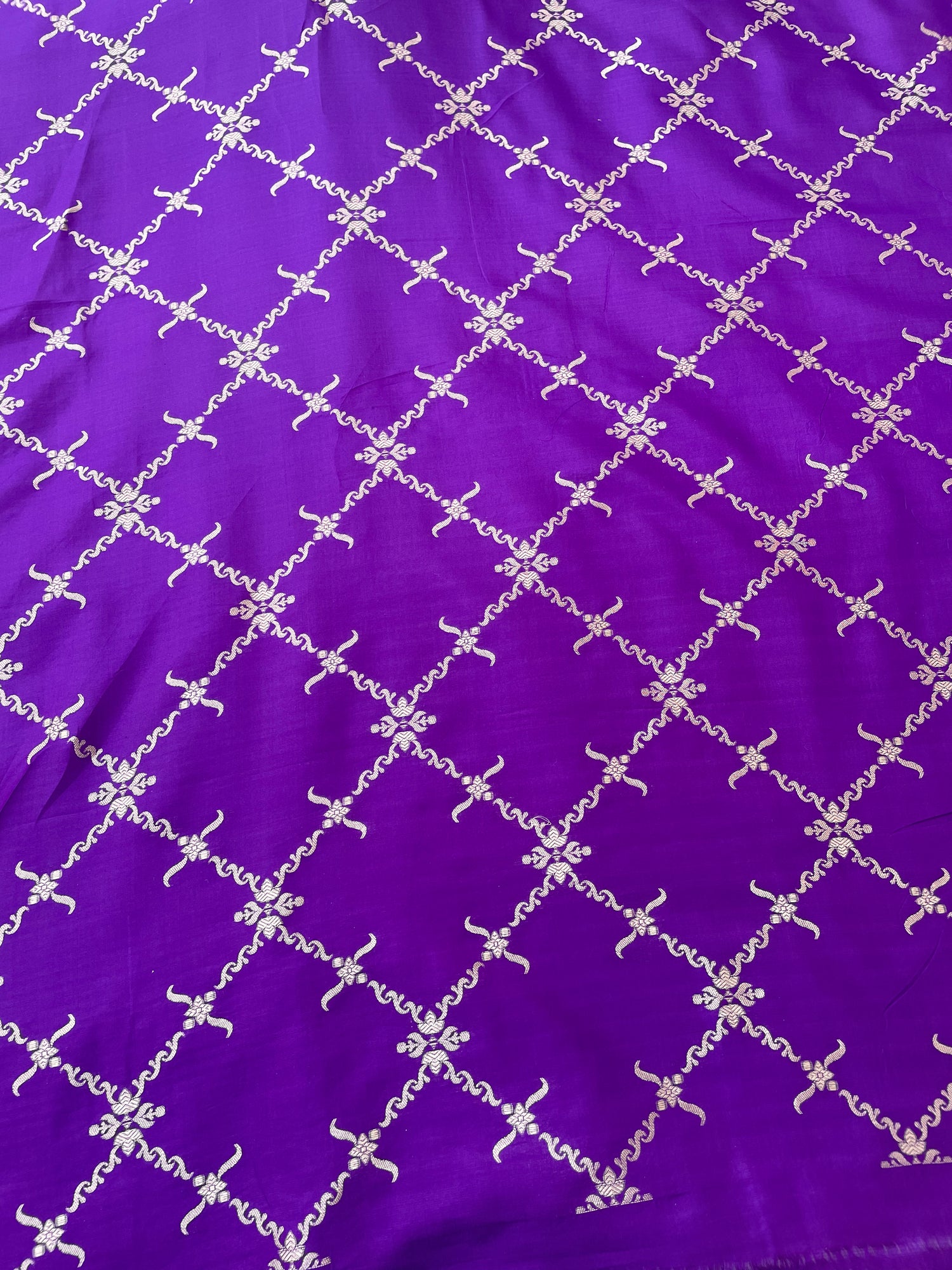 Sahiba Purple Handwoven Pure silk With Meenakari Banarasi Lehenga