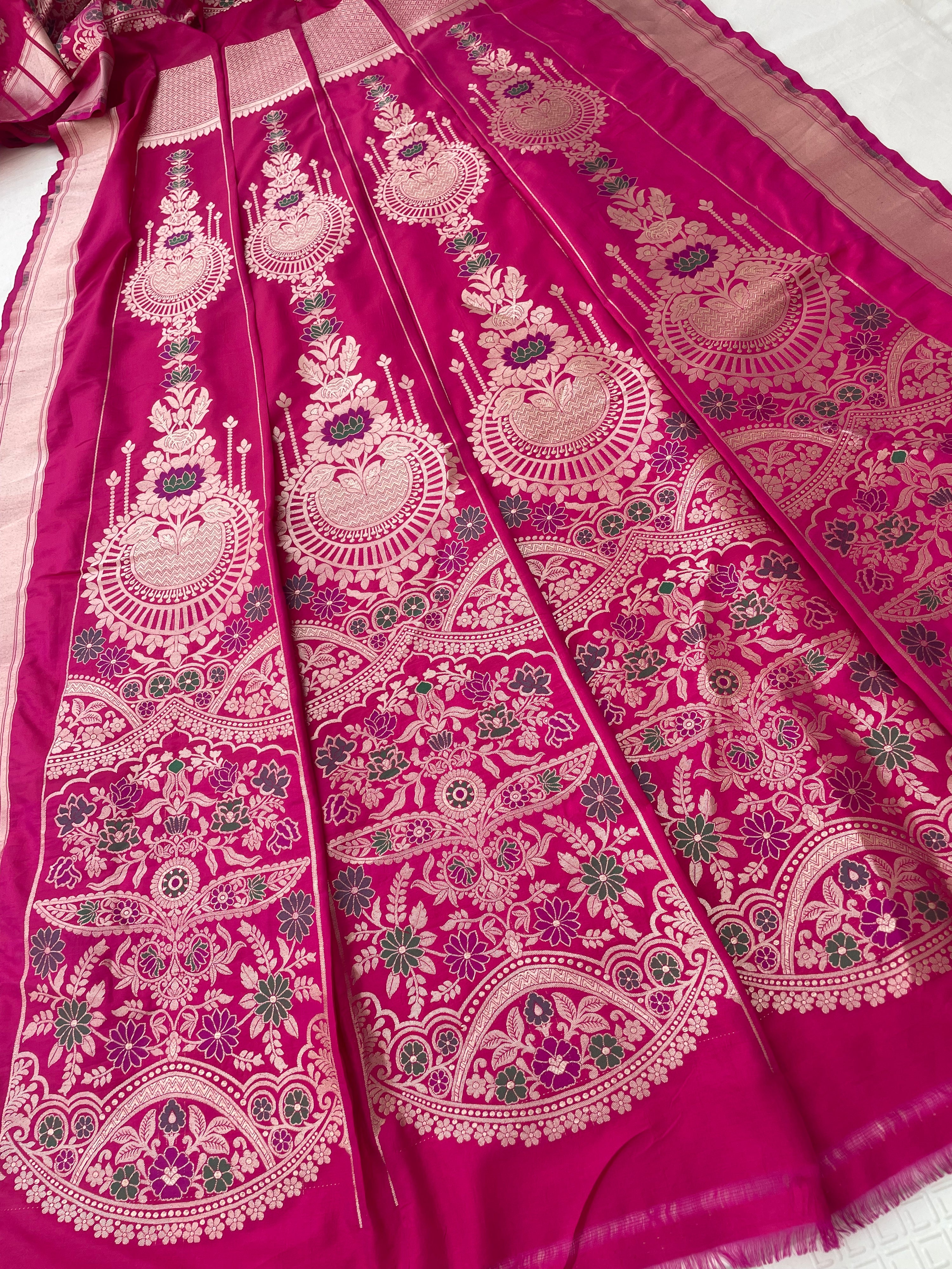 Gulnaar Pink Handwoven Pure silk With Meenakari Banarasi Lehenga