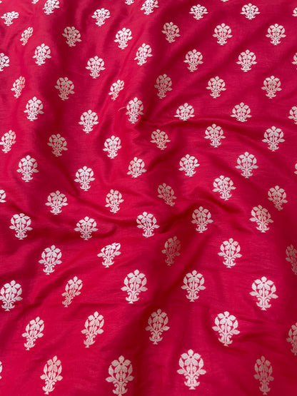 Sahiba Red Handwoven Pure silk With Meenakari Banarasi Lehenga