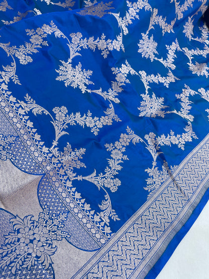 Gul Buti Blue Handwoven Pure Kataan silk Banarasi Lehenga