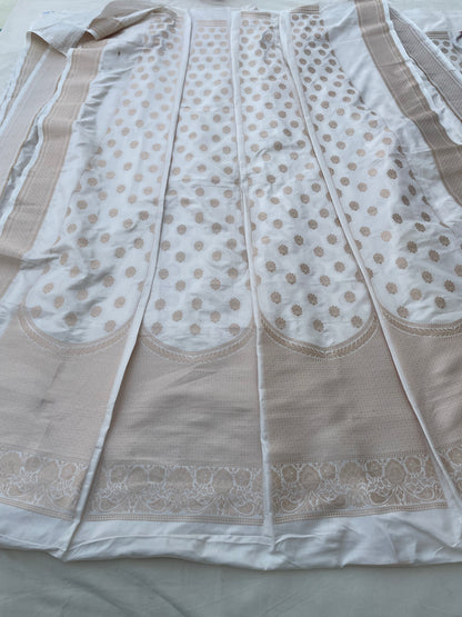 Gul Buti White Handwoven Pure silk Banarasi Lehenga Panels