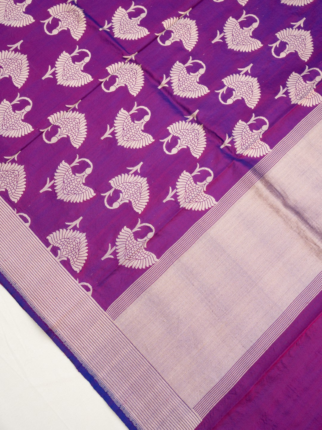 Purple Handwoven Butidar Banarasi Pure Silk Dupatta