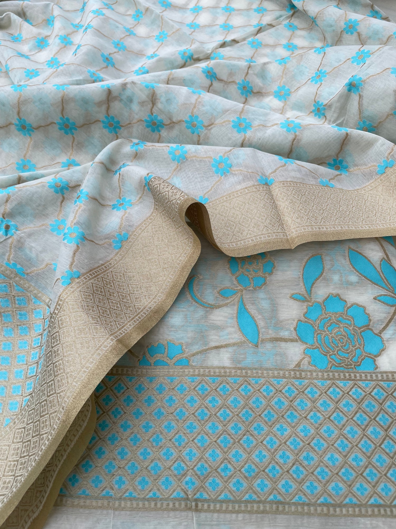 White Cotton Silk Floral Banarasi Suit