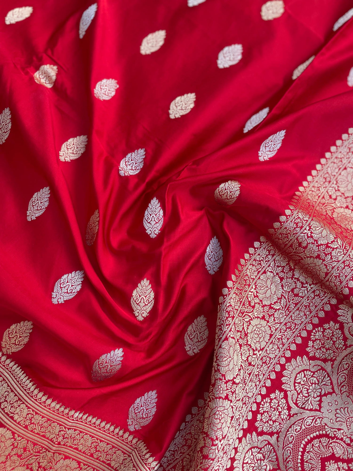 Red Handloom Satin Silk Banarasi Kadhua Silk Saree