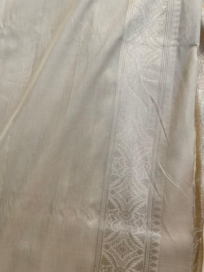 Beige Handloom Banarasi Pure Silk Kadhua Saree
