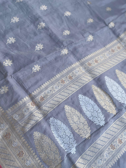 Gray Handloom Banarasi Pure Tissue Silk Kadhua Saree