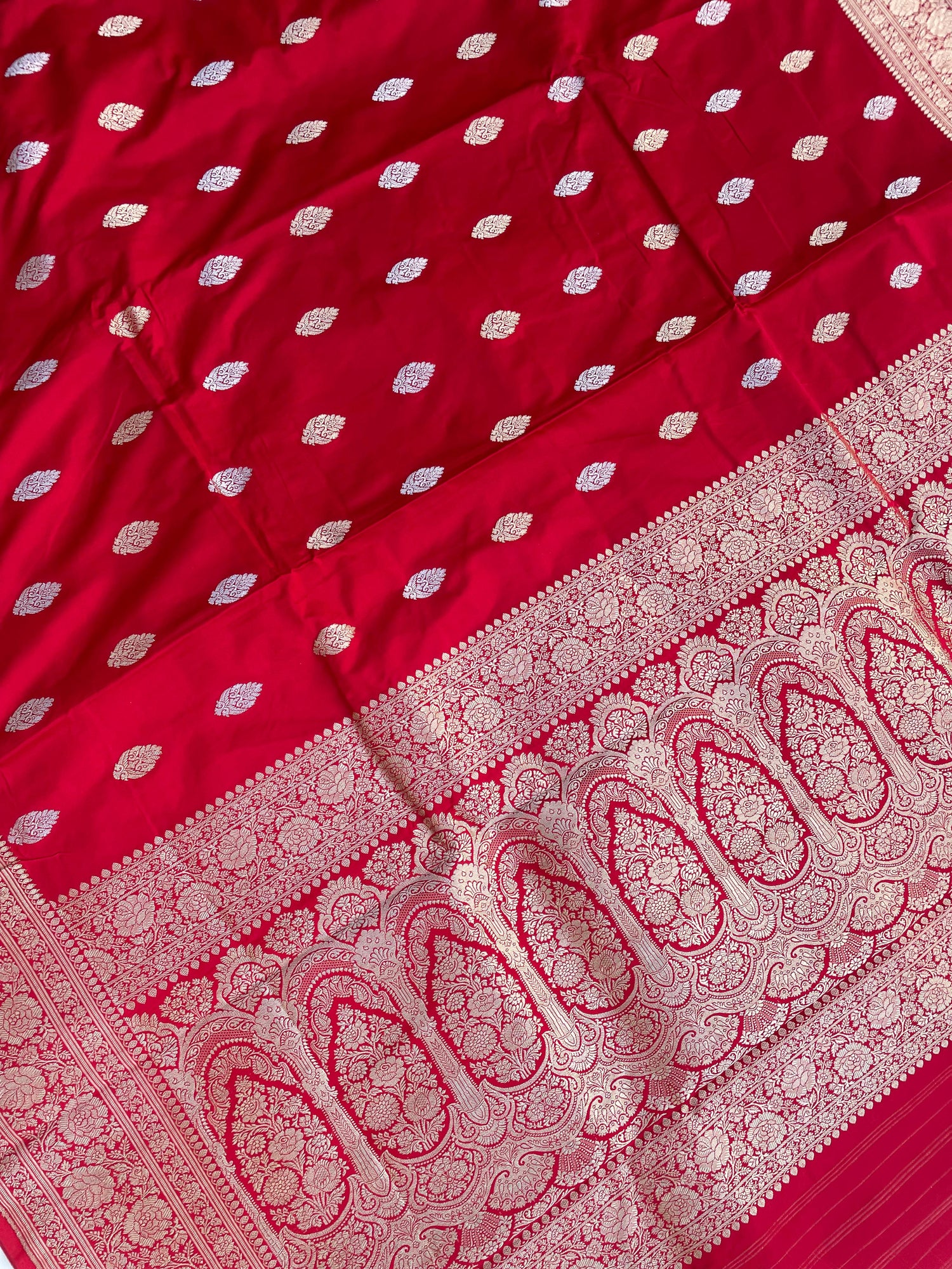 Red Handloom Satin Silk Banarasi Kadhua Silk Saree