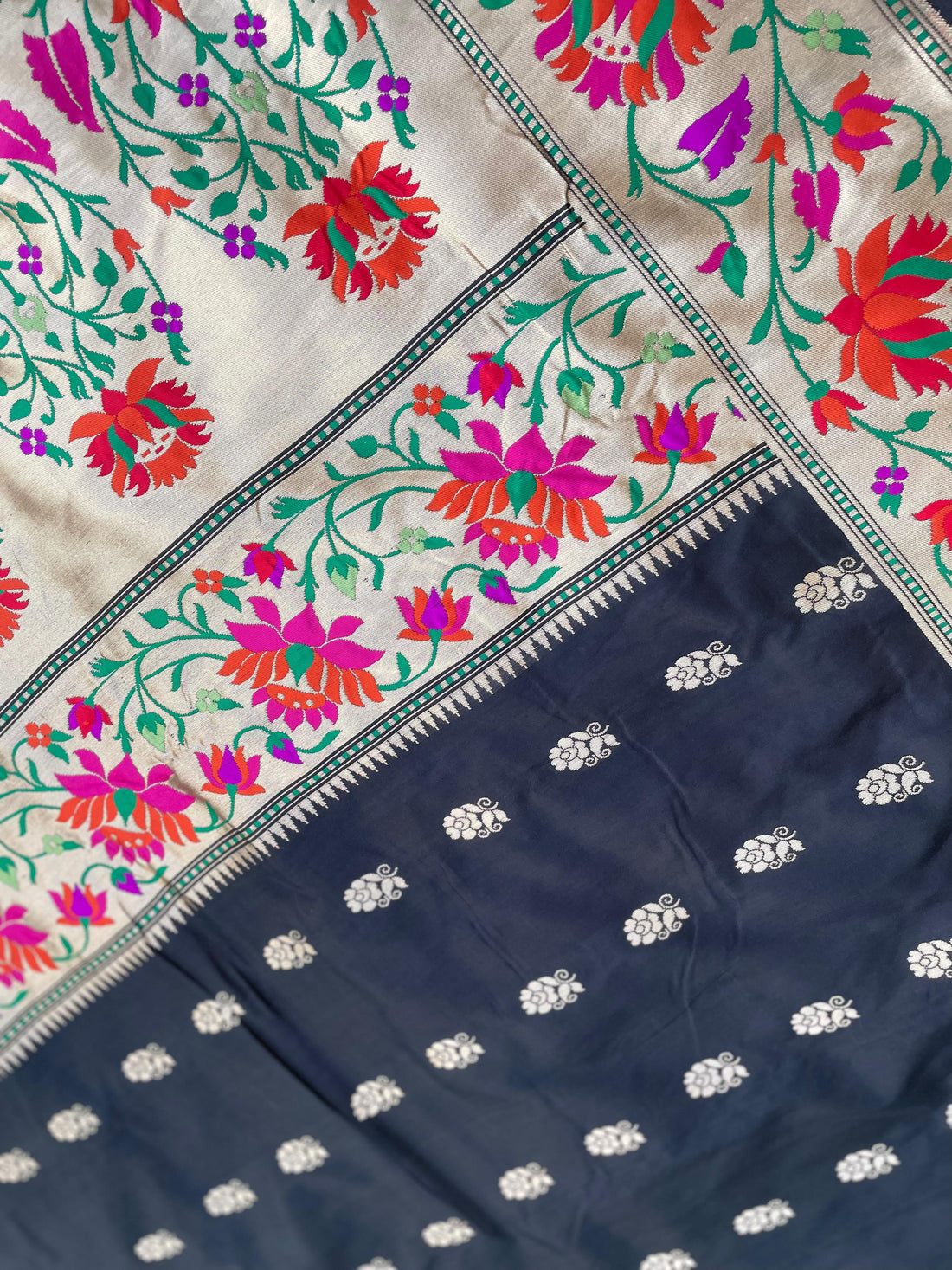 Black Handloom Kataan Silk Banarasi Paithani Silk Saree