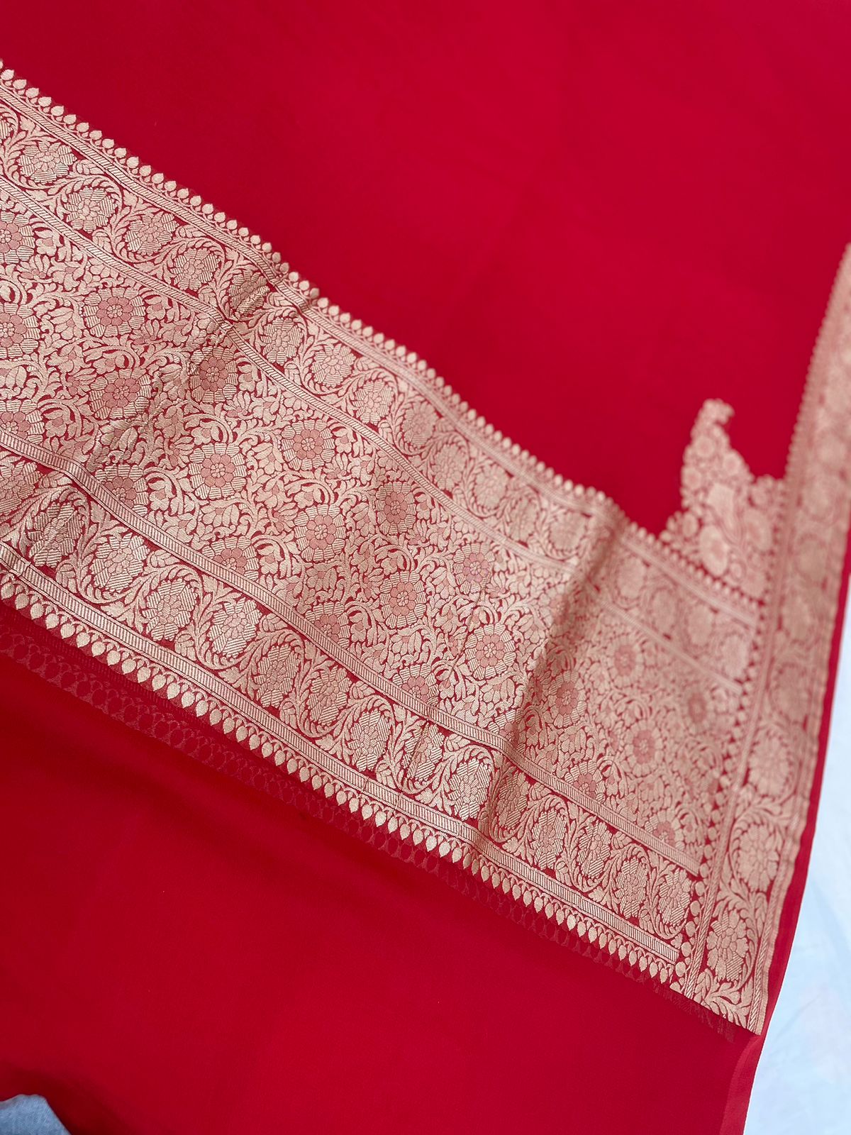 Red Georgette Banarasi Dupatta with Koniya Butas