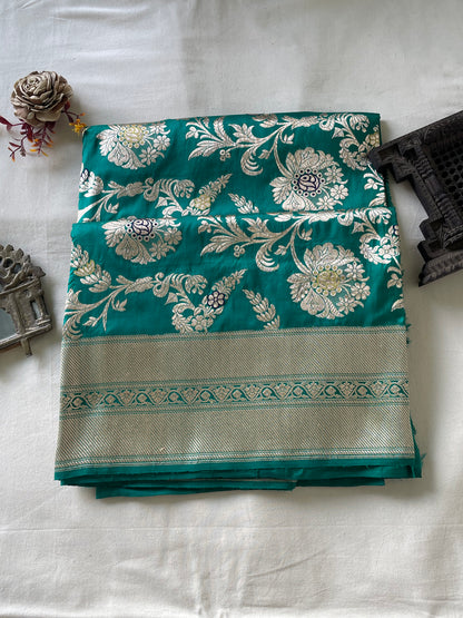 Green Handwoven Pure Kataan Silk Kadhua Jangla Banarasi Saree