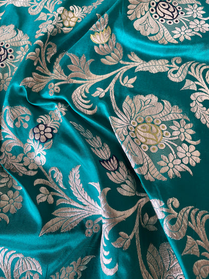 Green Handwoven Pure Kataan Silk Kadhua Jangla Banarasi Saree