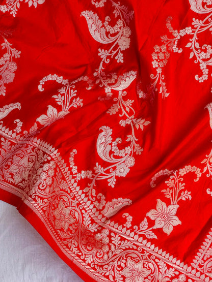 Red Handwoven Banarasi Pure Silk Dupatta