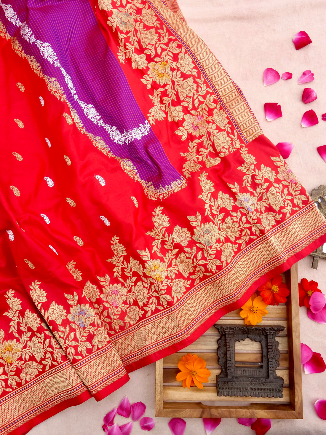 Rangkaat Handwoven Pure Kataan Silk Kadhua Benarasi Saree