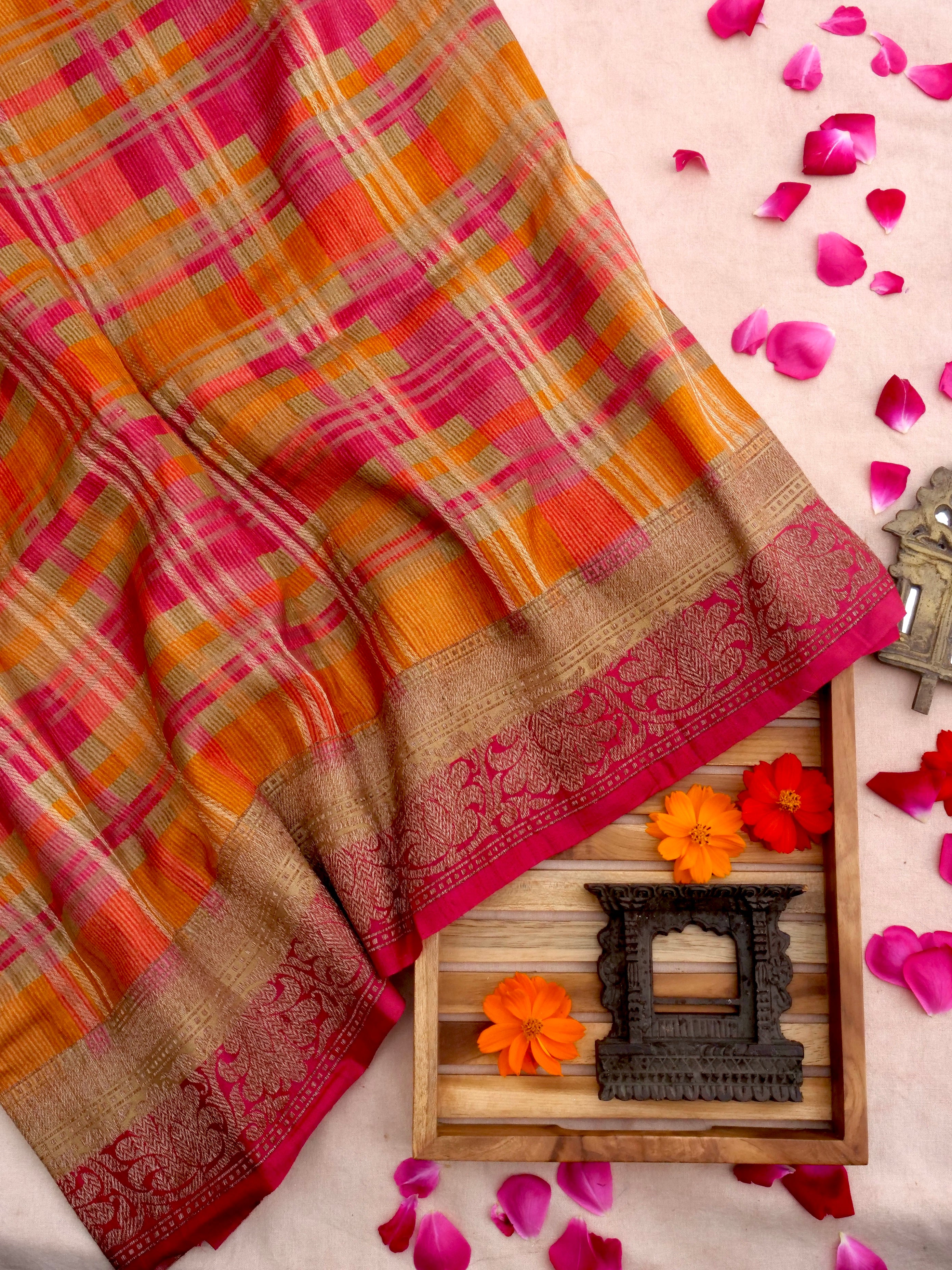 Rangkaat Handwoven Pure  Kataan Silk Banarasi Saree
