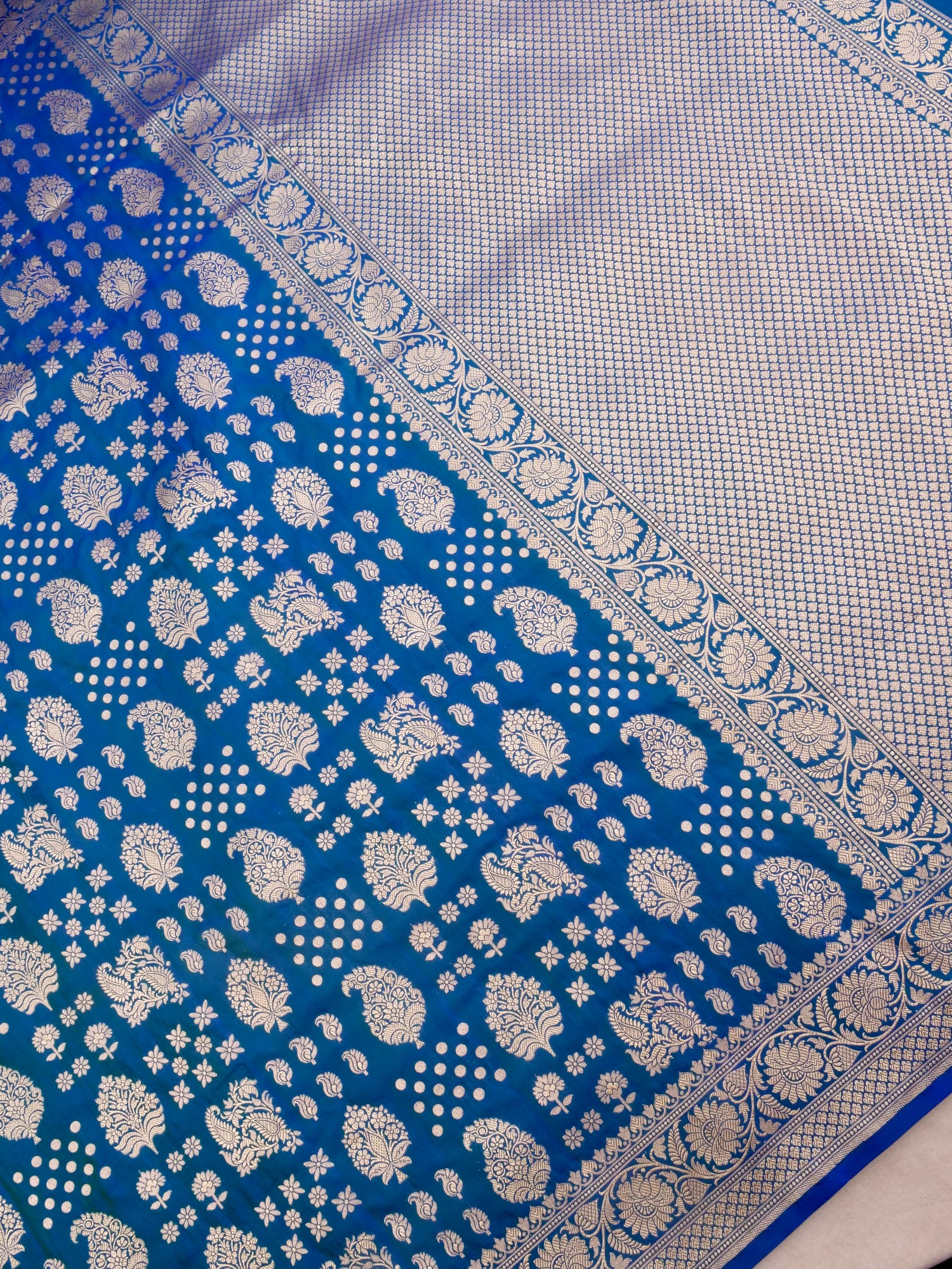 Blue Handwoven Kataan Silk Buti Banarasi Saree