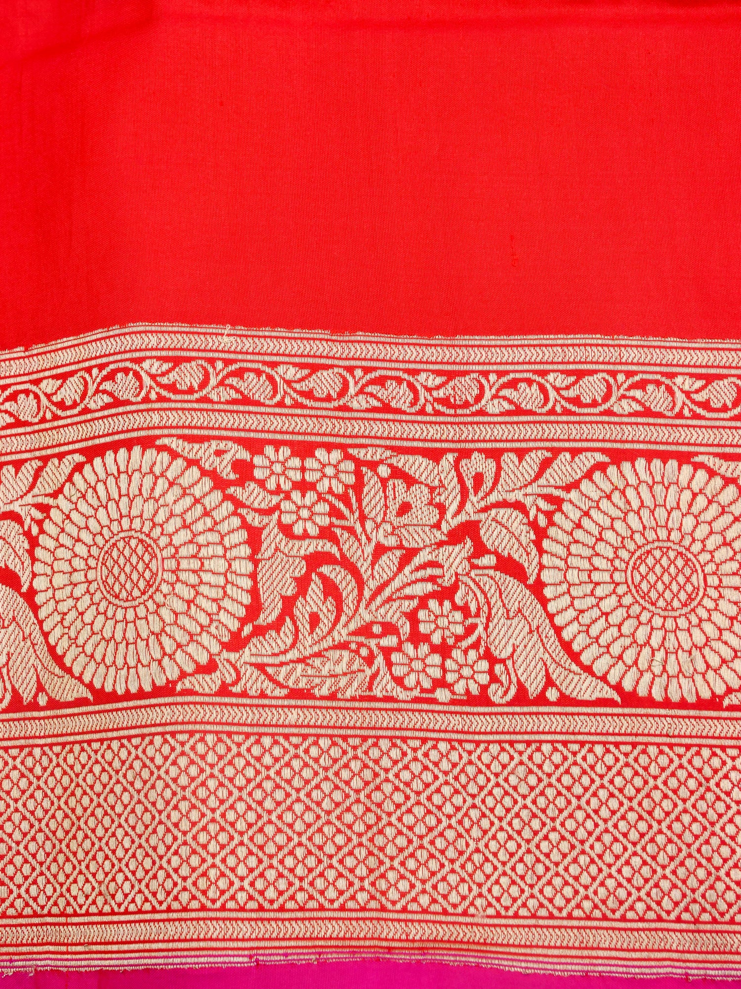 Red Handwoven Pure Kataan Silk Kadhua Jaal Benarasi Saree