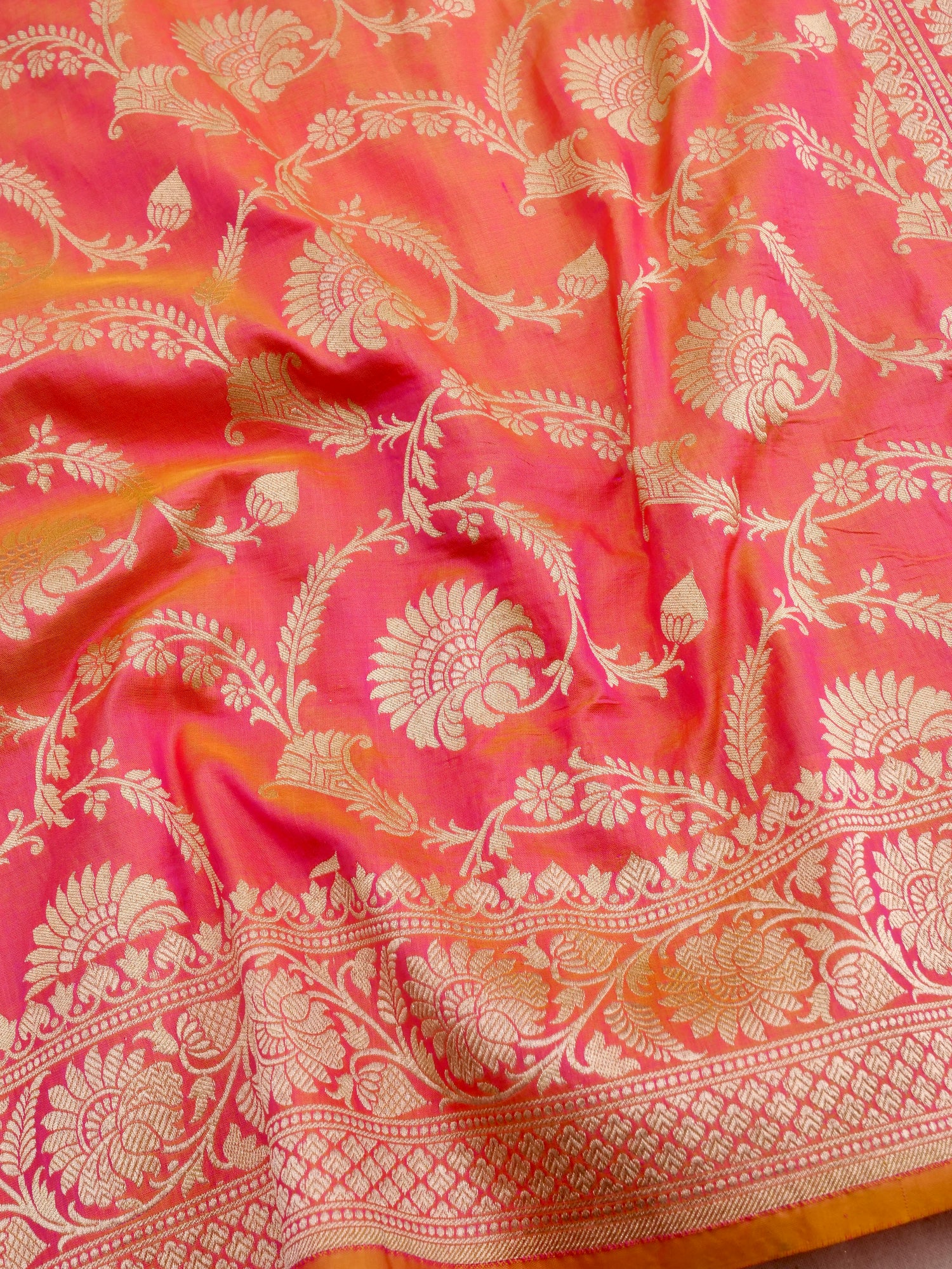 Pink Handwoven Kataan Silk Jangla Banarasi Saree