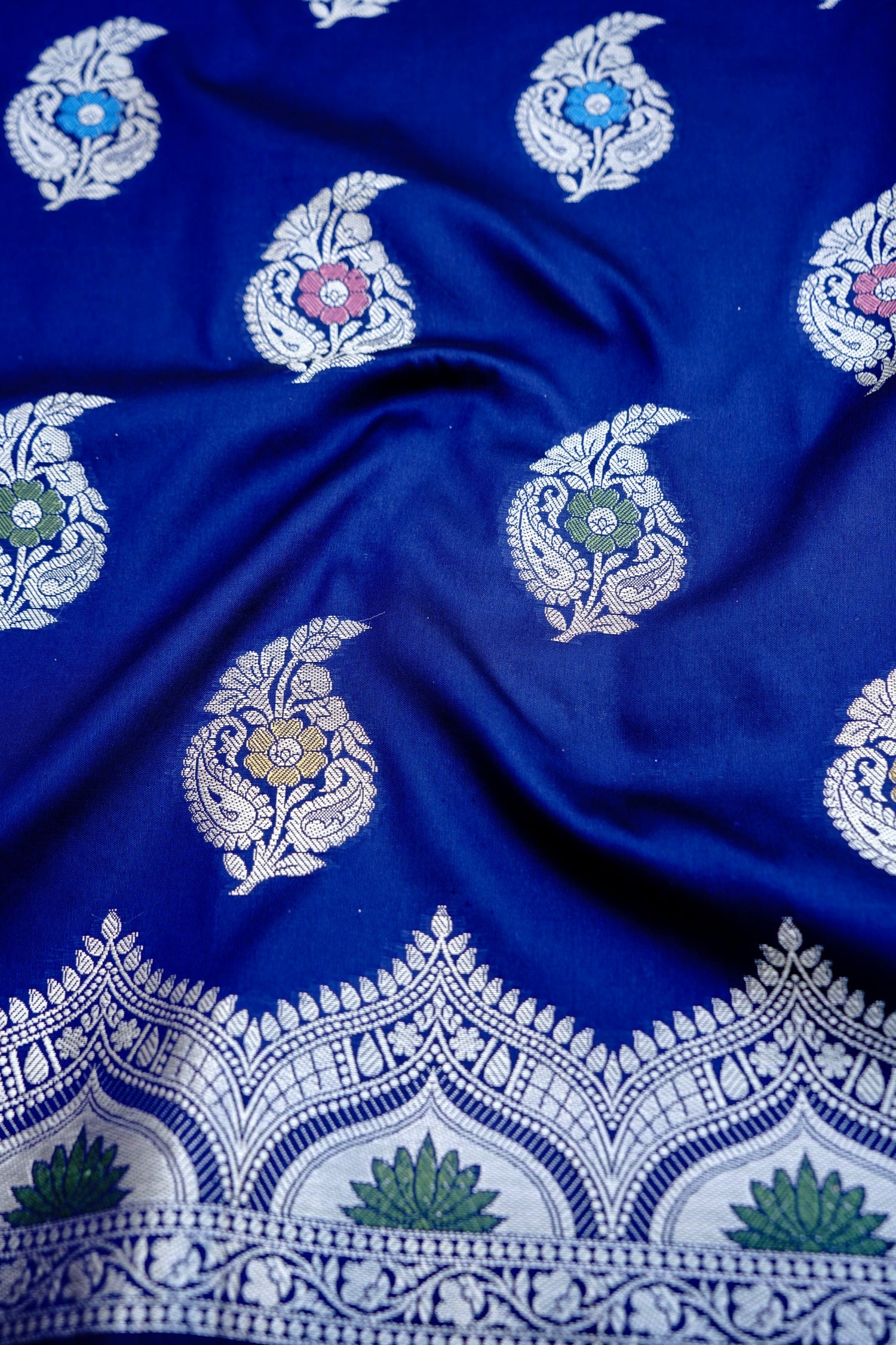 Navy Blue Butidar Banarasi Saree with Meenakari