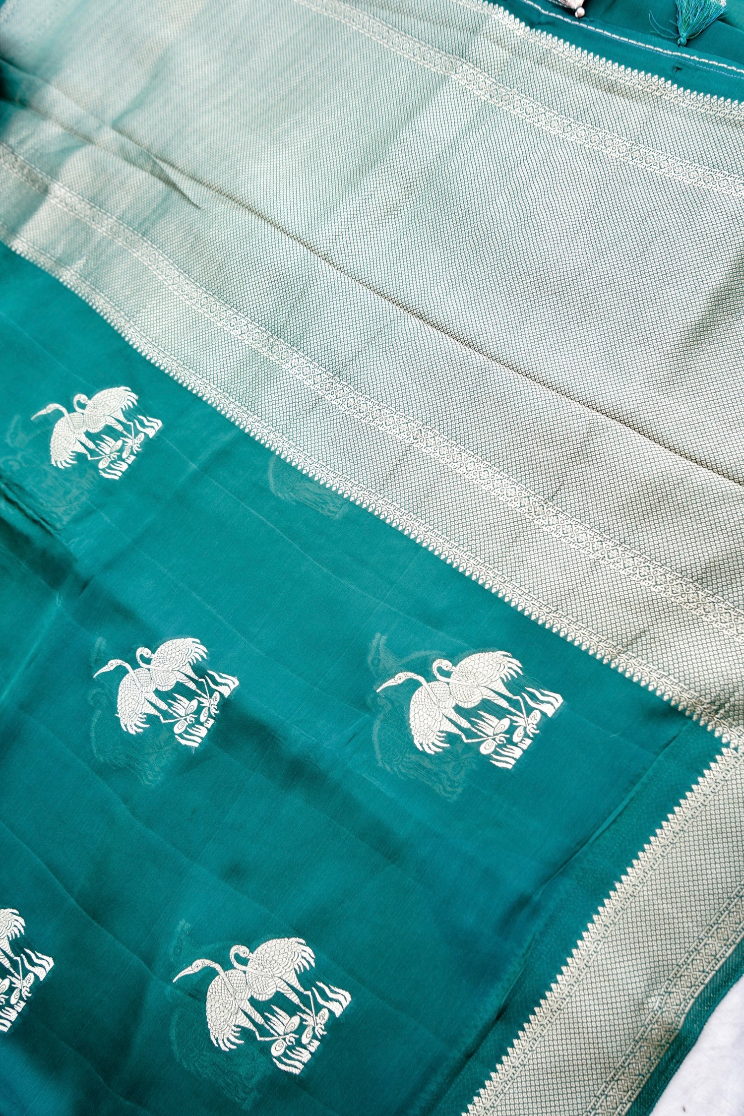Green Banarasi Mashru Saree Buti Shikargah