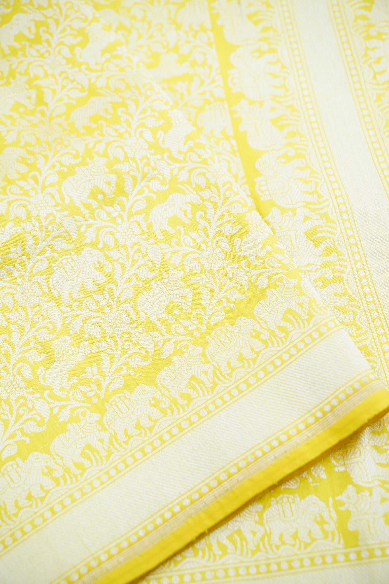 Yellow Handwoven Pure Silk Shikargah Banarasi Saree