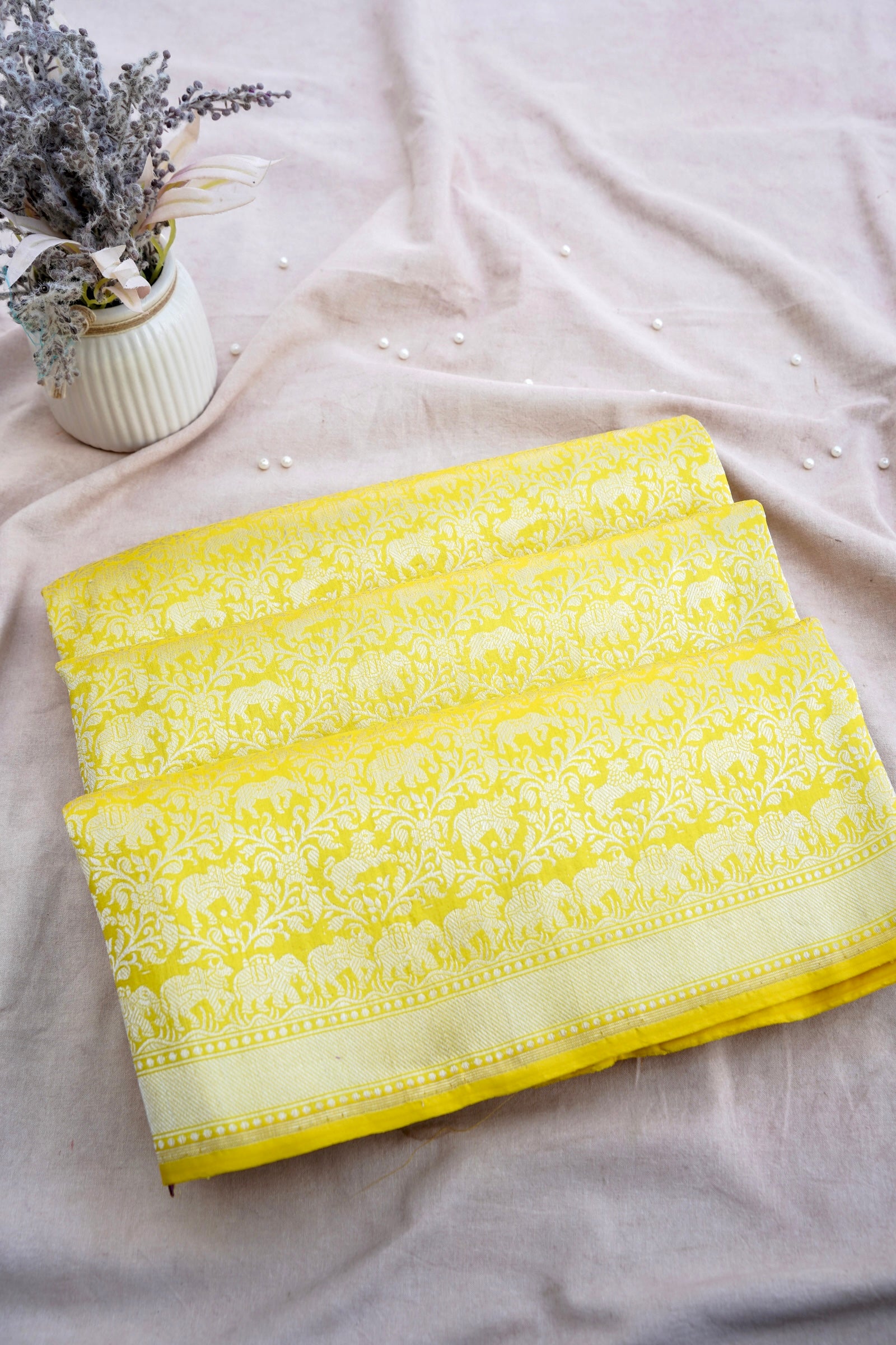 Yellow Handwoven Pure Silk Shikargah Banarasi Saree