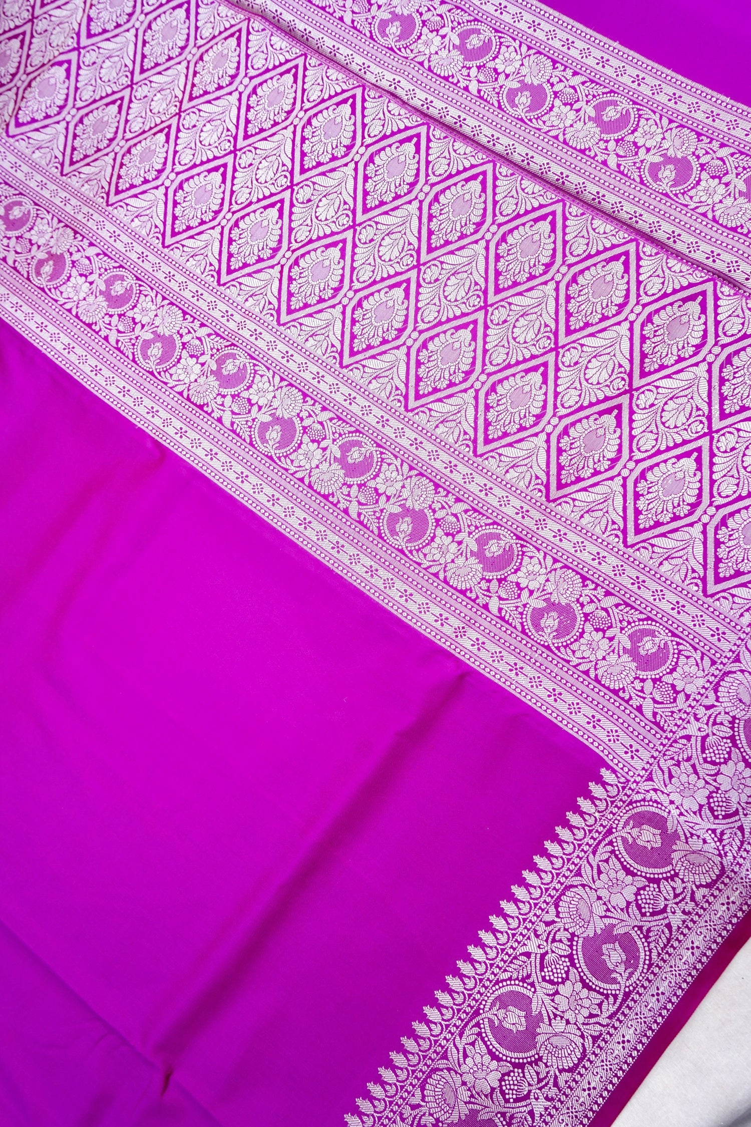 Purple Plain Silk Saree with Border and Pallu