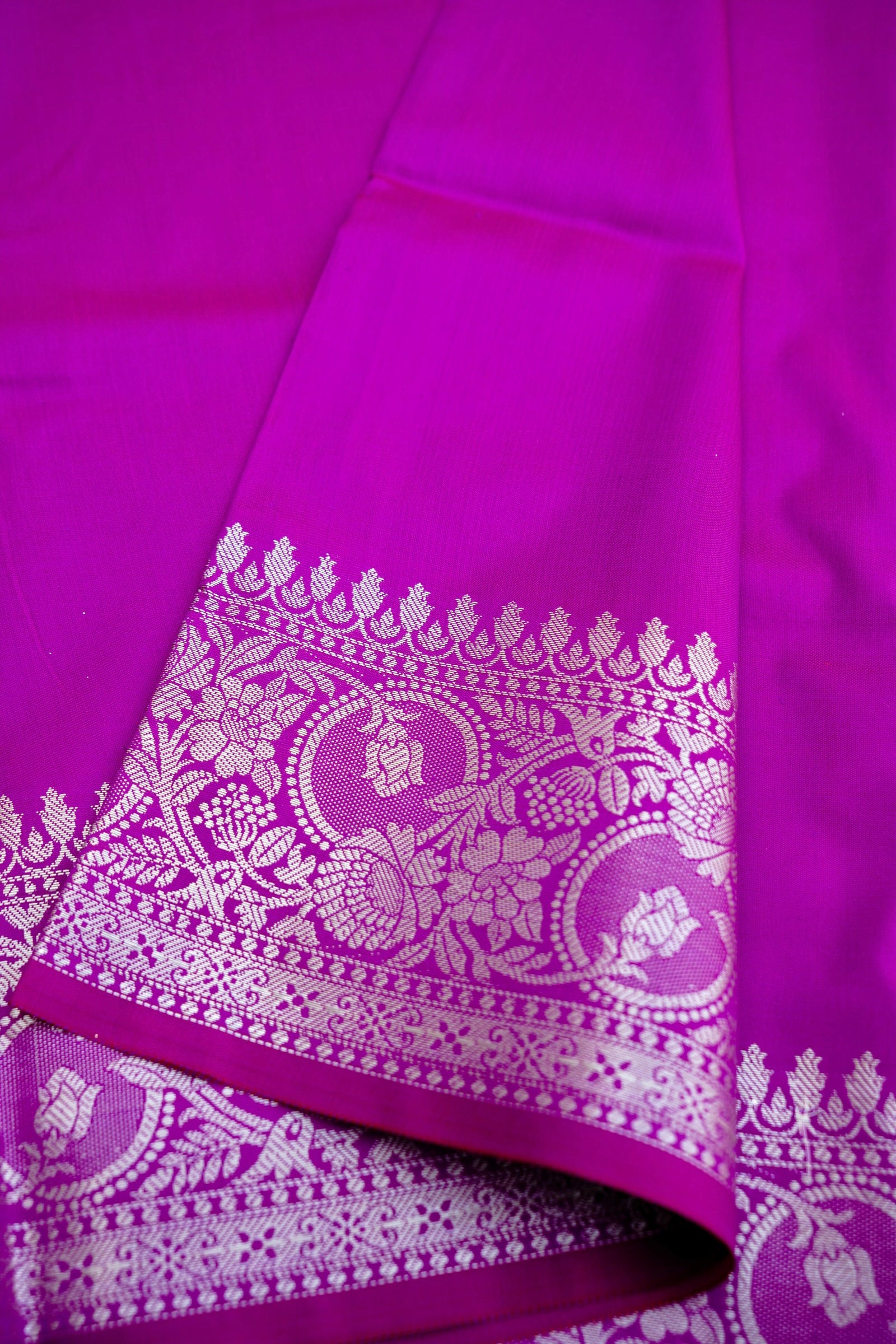 Purple Plain Silk Saree with Border and Pallu