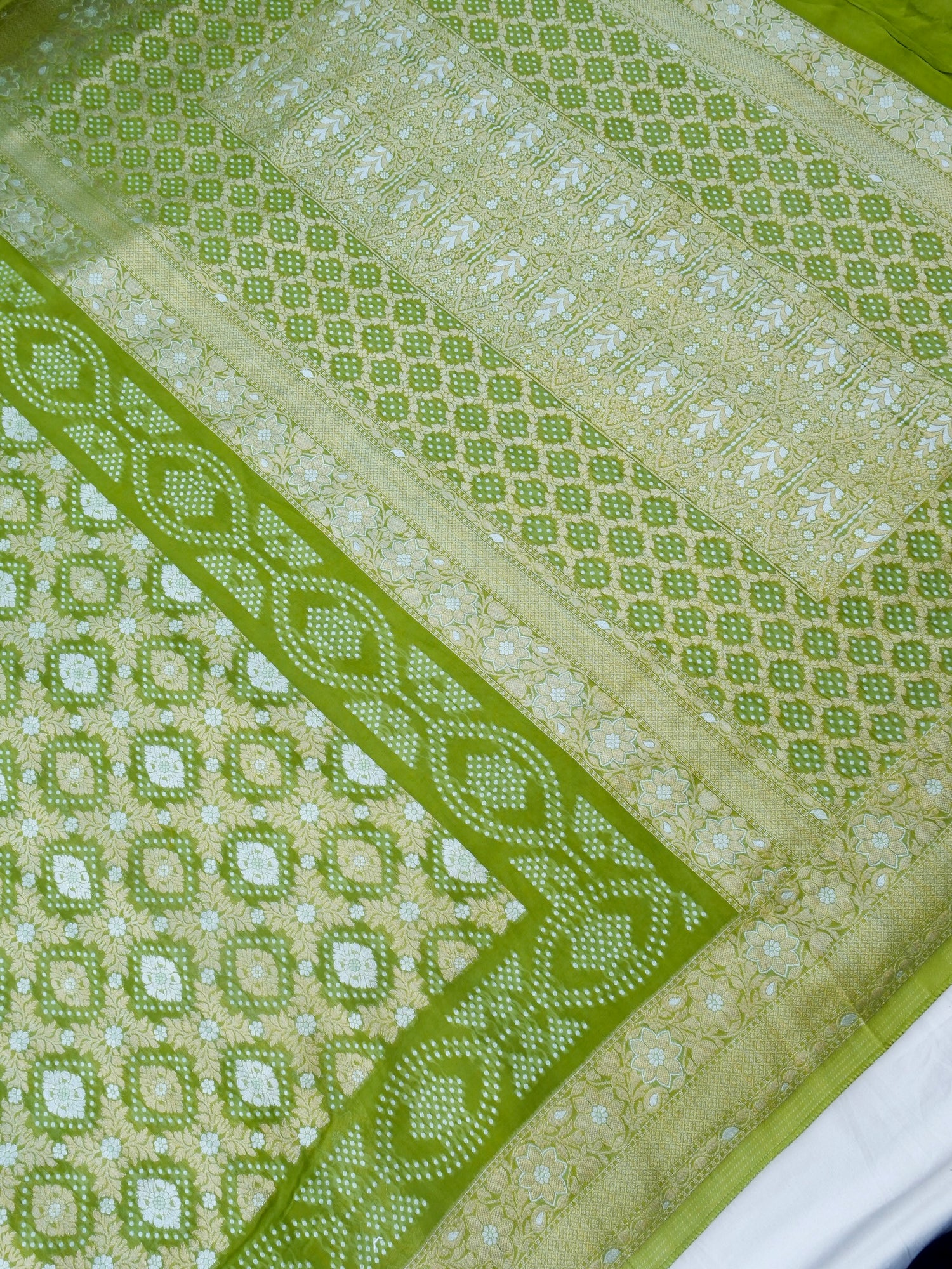 Green Bandhani Georgette Silk Banarasi Saree