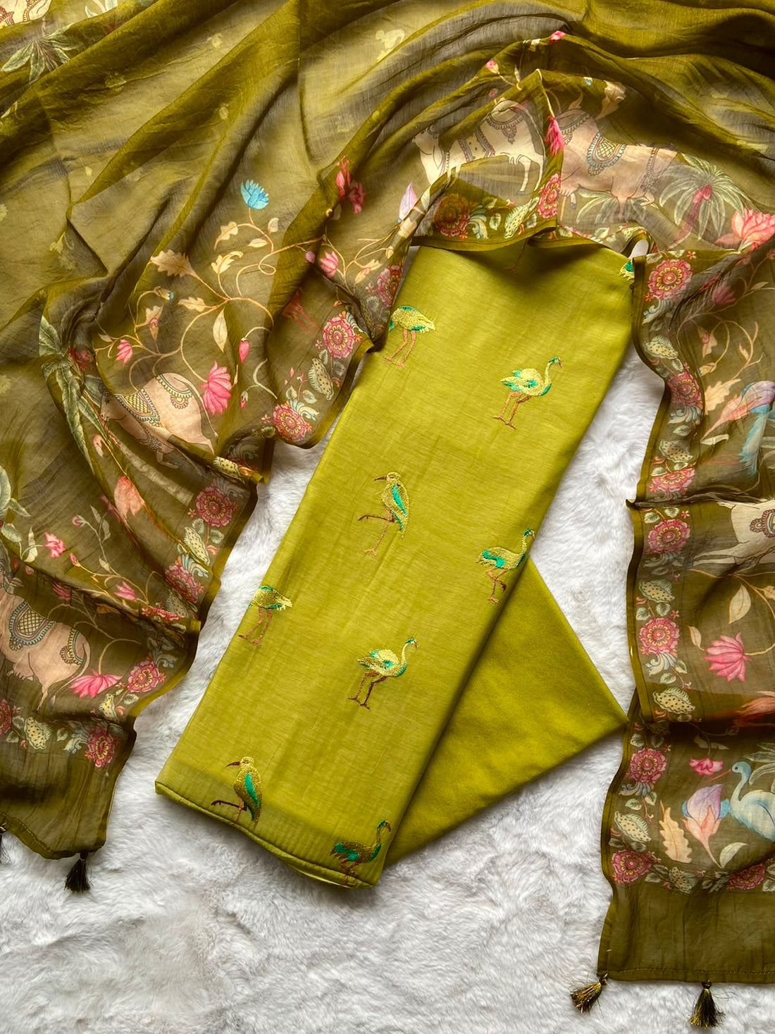 Green Mul Cotton Embroidery Suit Set