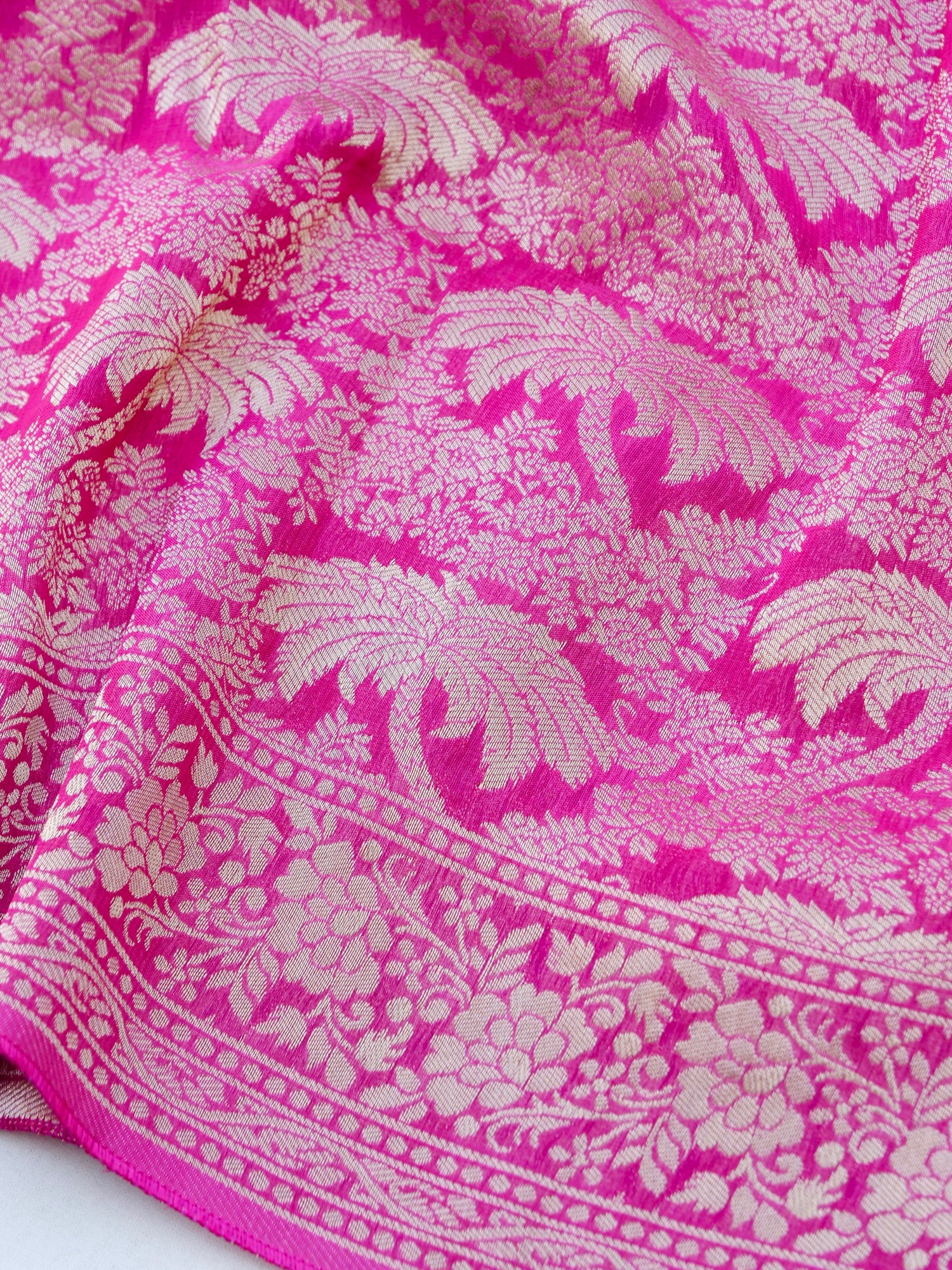 Pink Georgette Silk Jangla Banarasi Saree