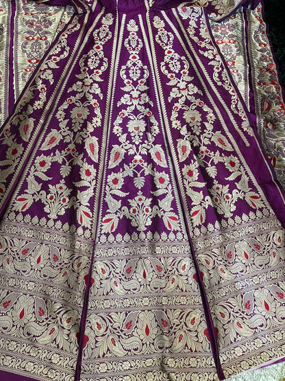 Chhavi Purple Handwoven Pure Silk Banarasi Lehenga