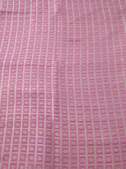1.5 m Pink Handwoven Pure Kataan Silk Buti-Jaal Fabric