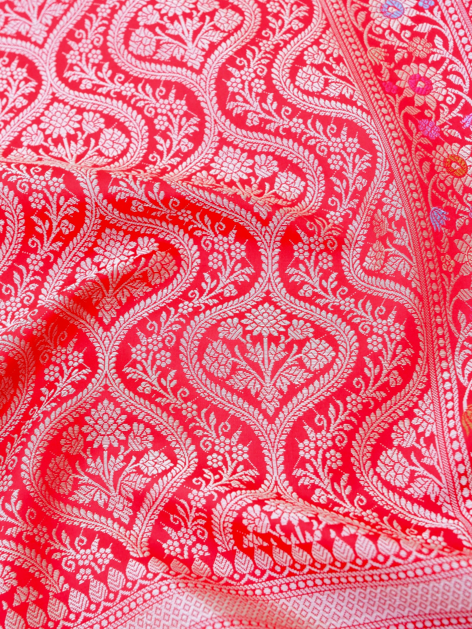 Red Kataan Silk Meena Jangla Banarasi Saree