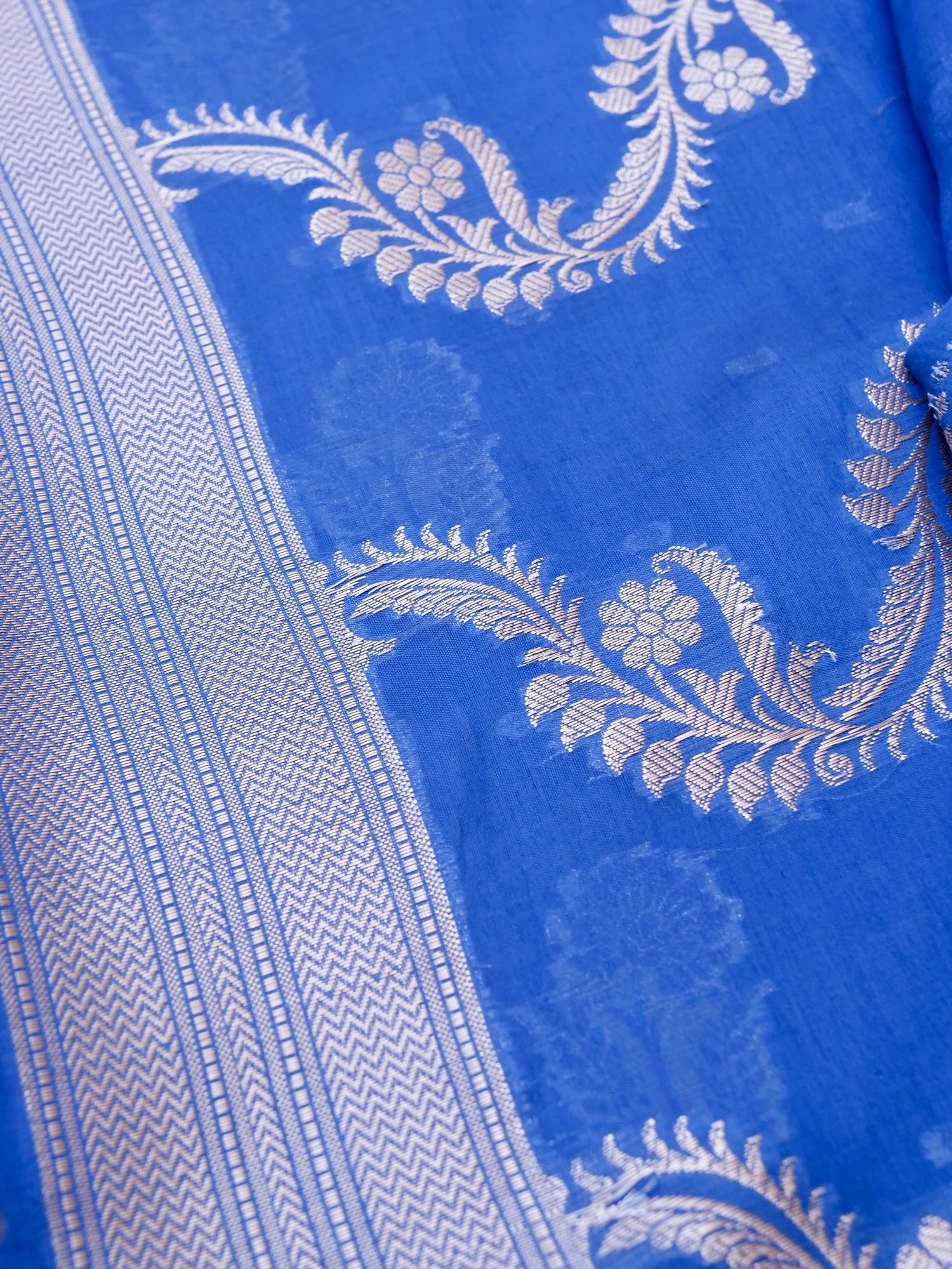 Blue Chiniya Silk Blended Banarasi Saree