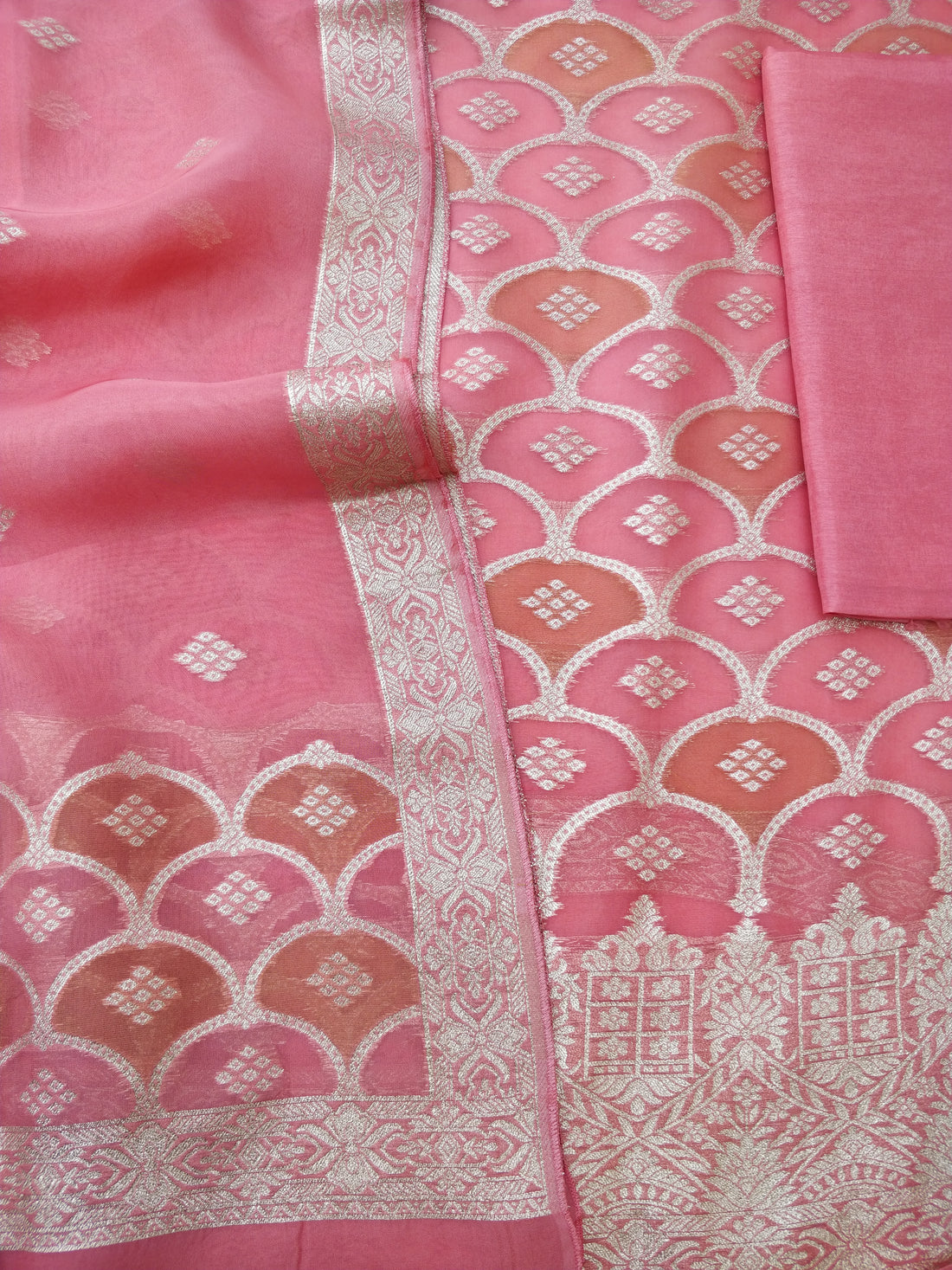 Pink Rangkaat Organza Banarasi Suit Set