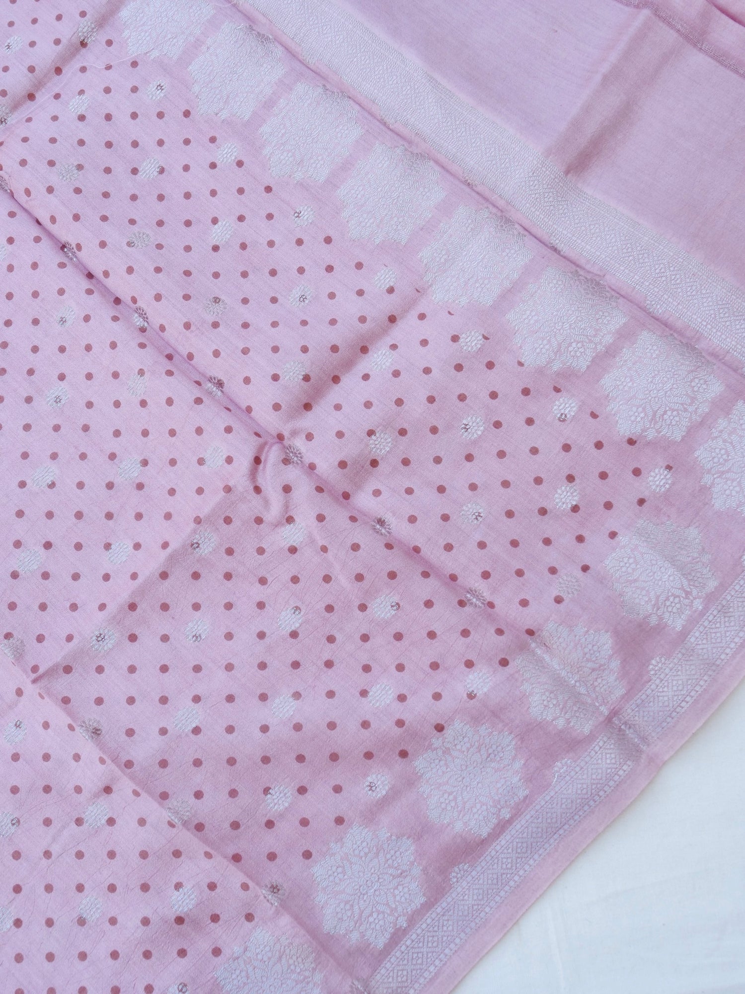 Mauve Chiniya Silk Printed Unstitched Banarasi Suit Set