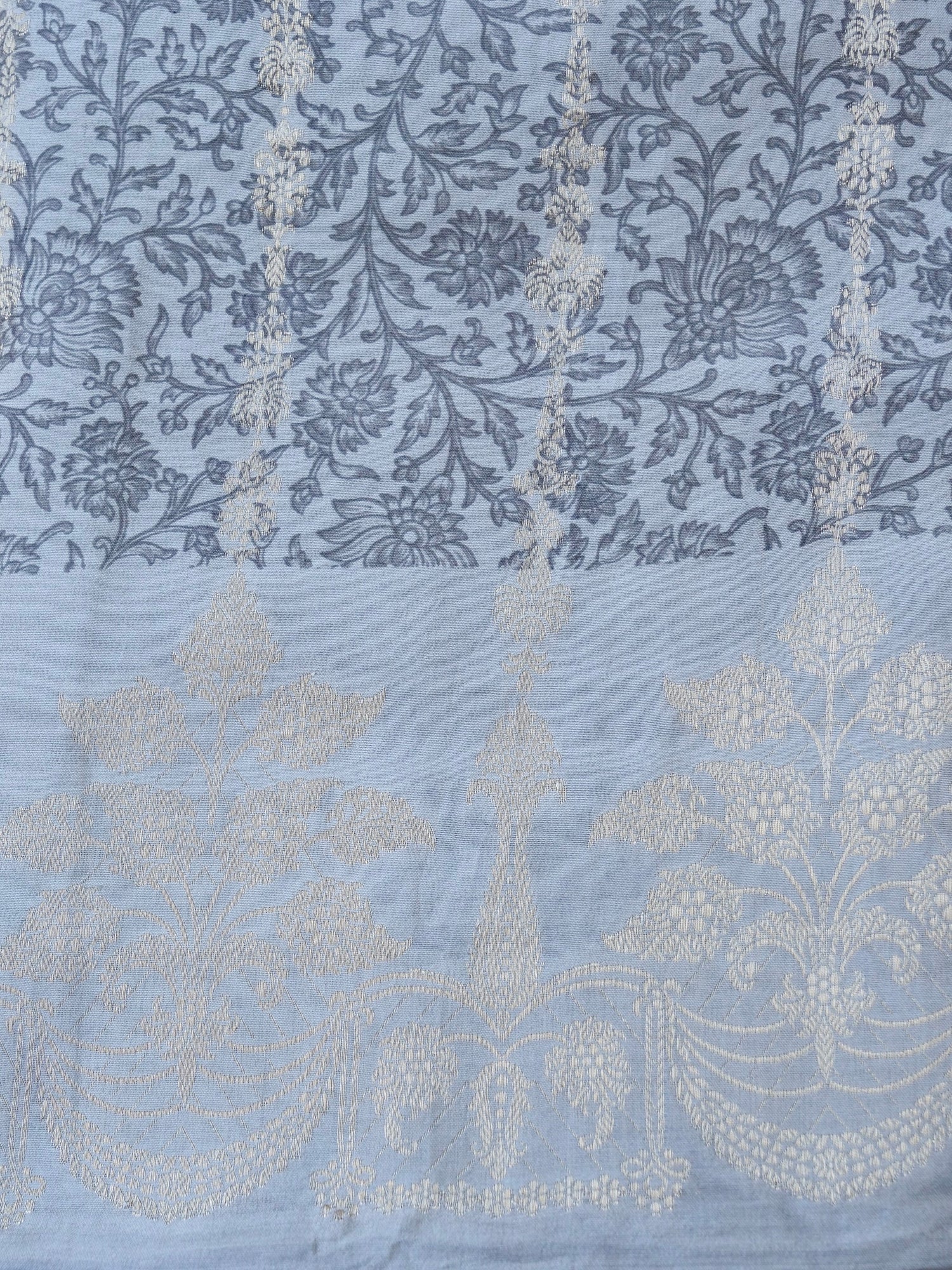 Gray Chiniya Silk Printed Unstitched Banarasi Suit Set