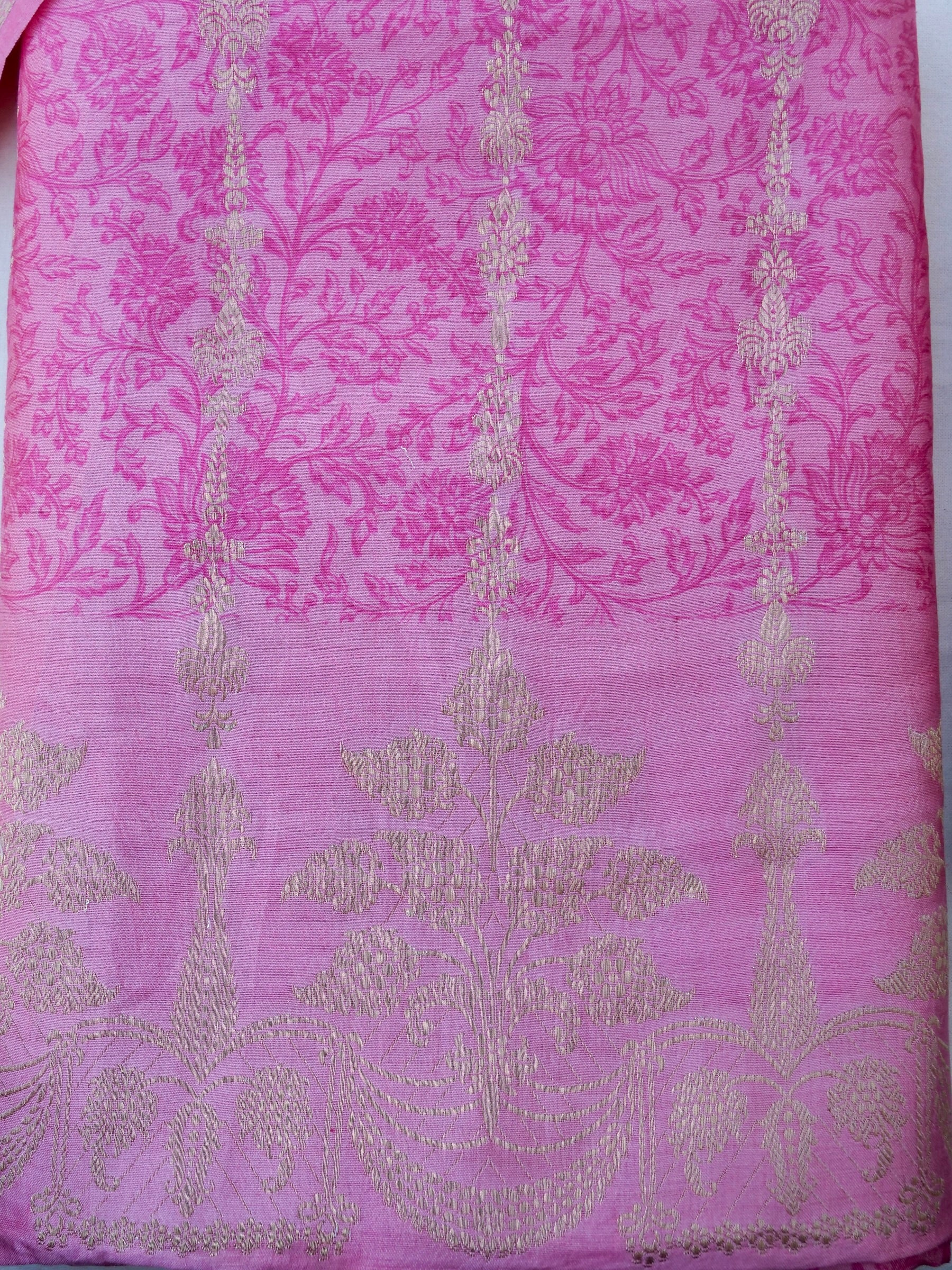 Pink Chiniya Silk Printed Unstitched Banarasi Suit Set