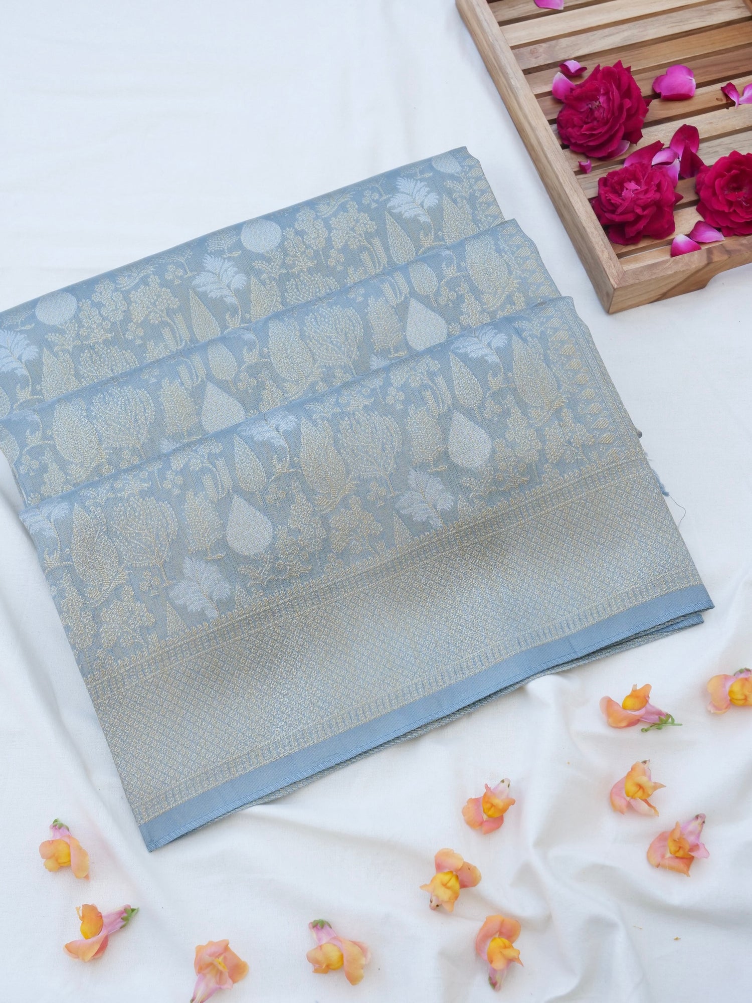 Grey Silk Tissue Jangla Banarasi Saree