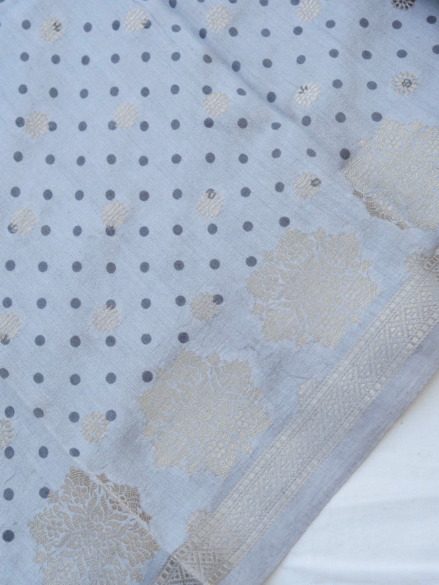 Gray Chiniya Silk Printed Unstitched Banarasi Suit Set