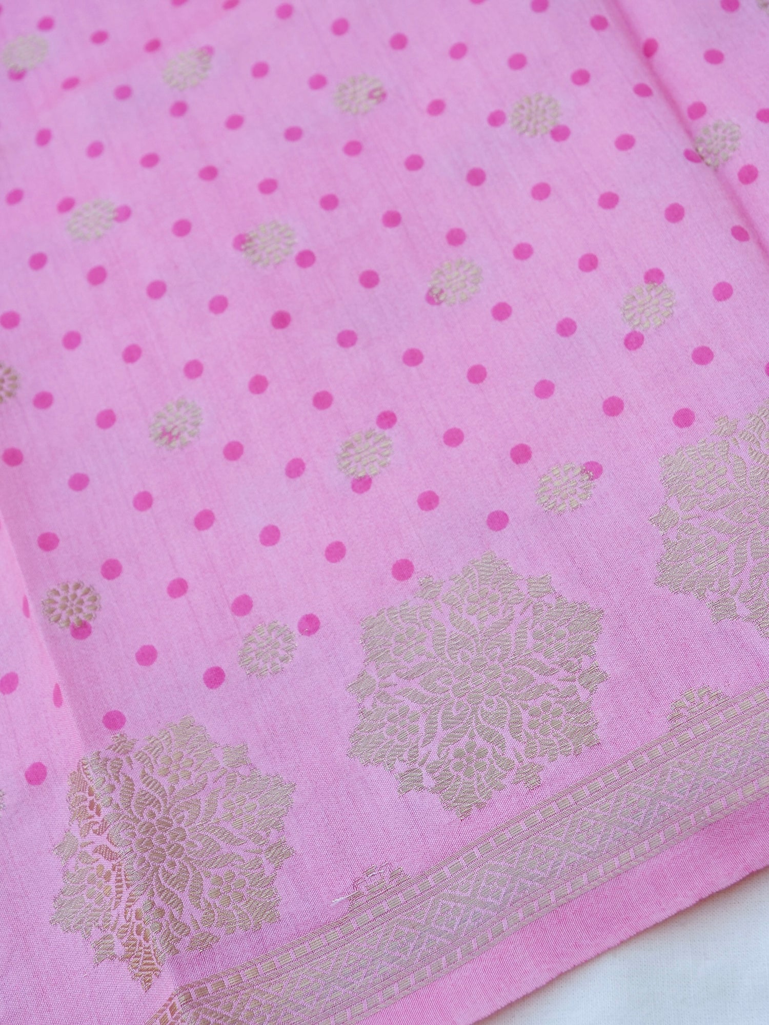 Pink Chiniya Silk Printed Unstitched Banarasi Suit Set