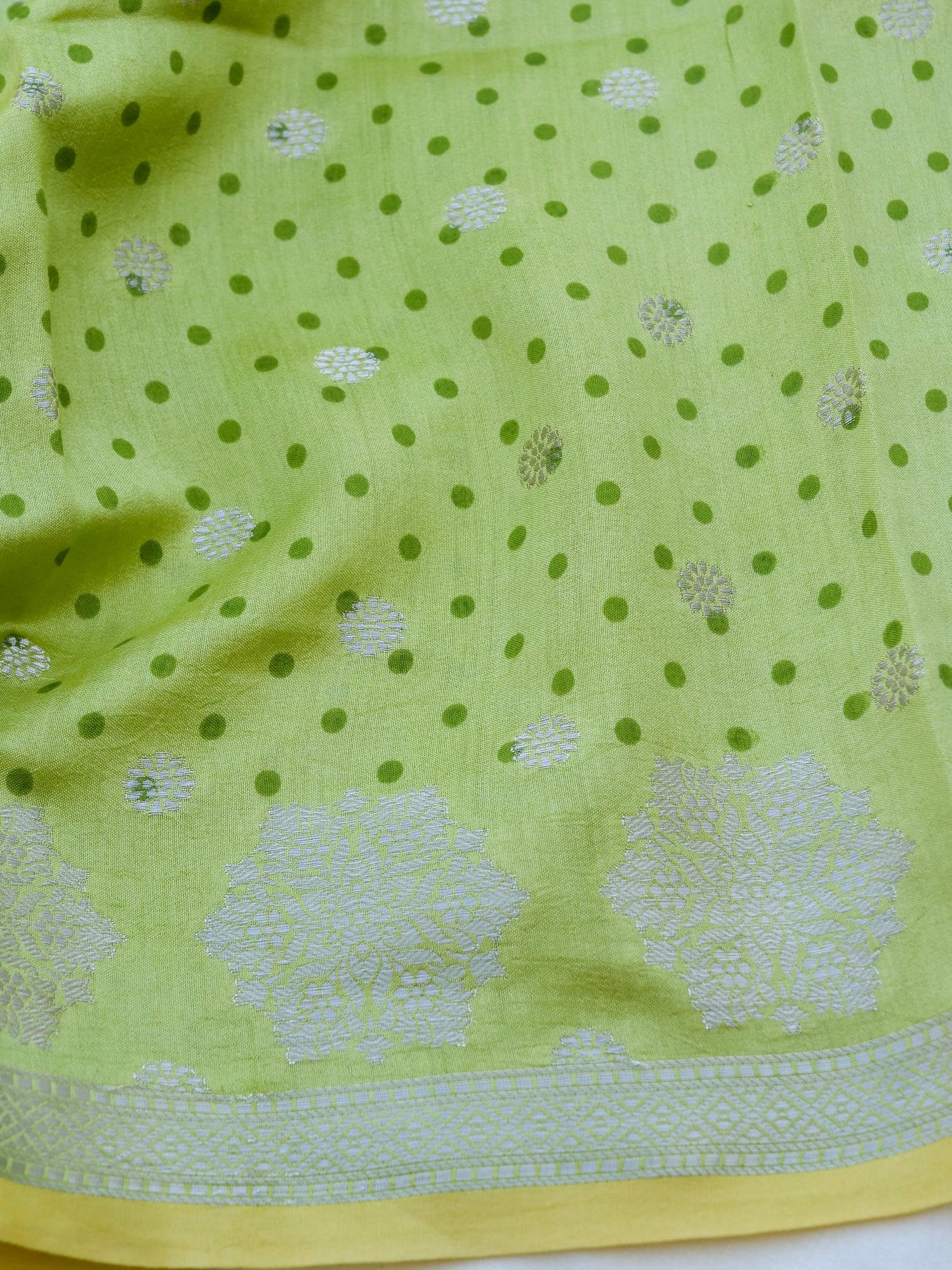 Green Chiniya Silk Printed Unstitched Banarasi Suit Set