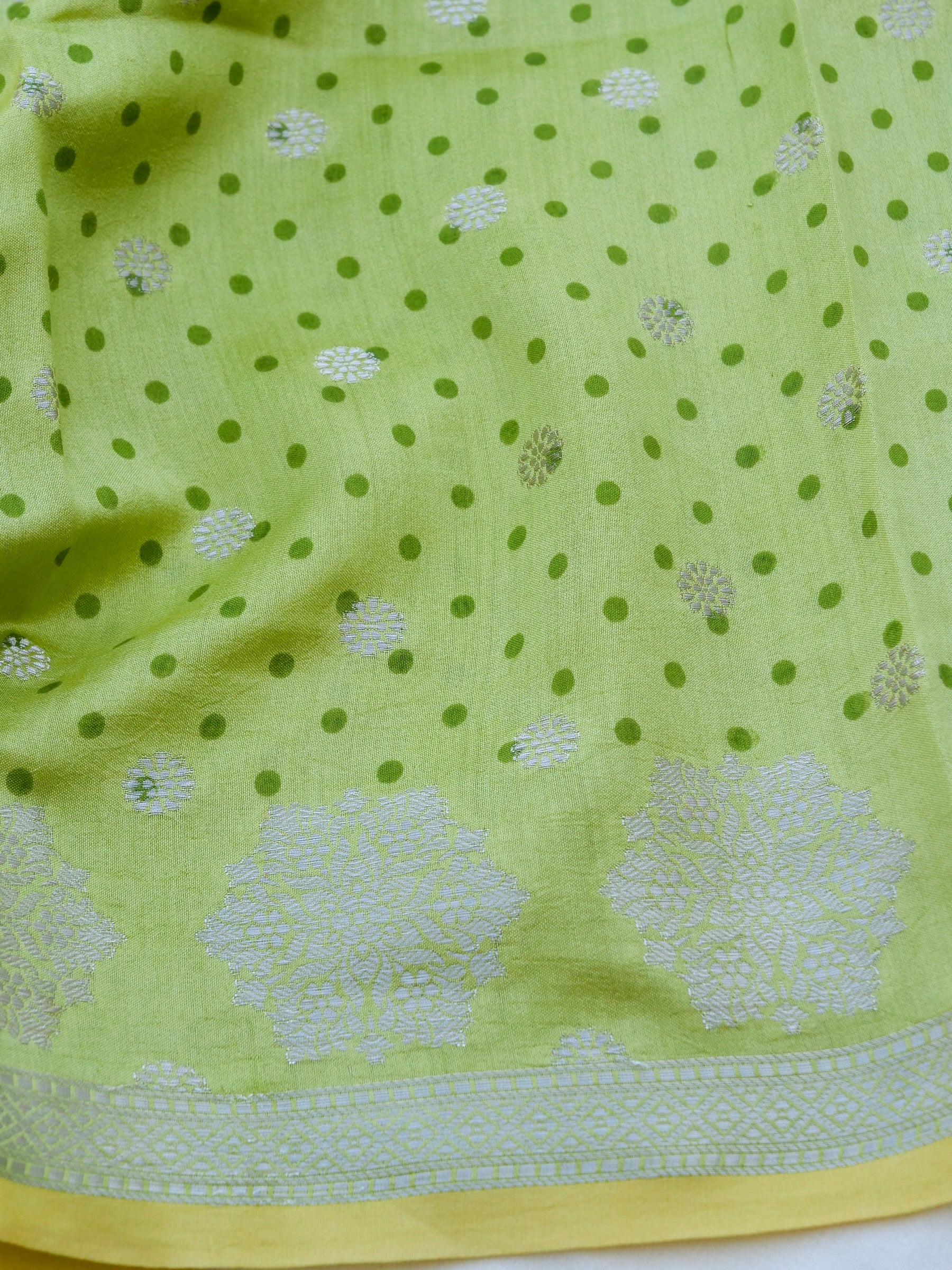 Green Chiniya Silk Printed Unstitched Banarasi Suit Set