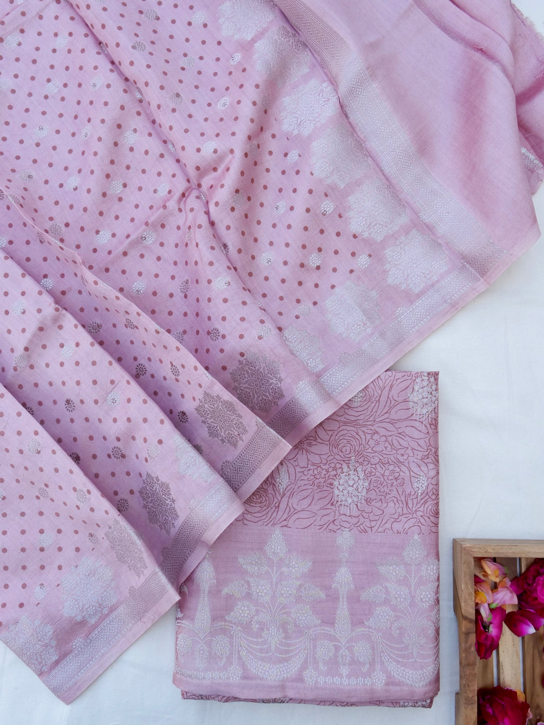 Mauve Chiniya Silk Printed Unstitched Banarasi Suit Set