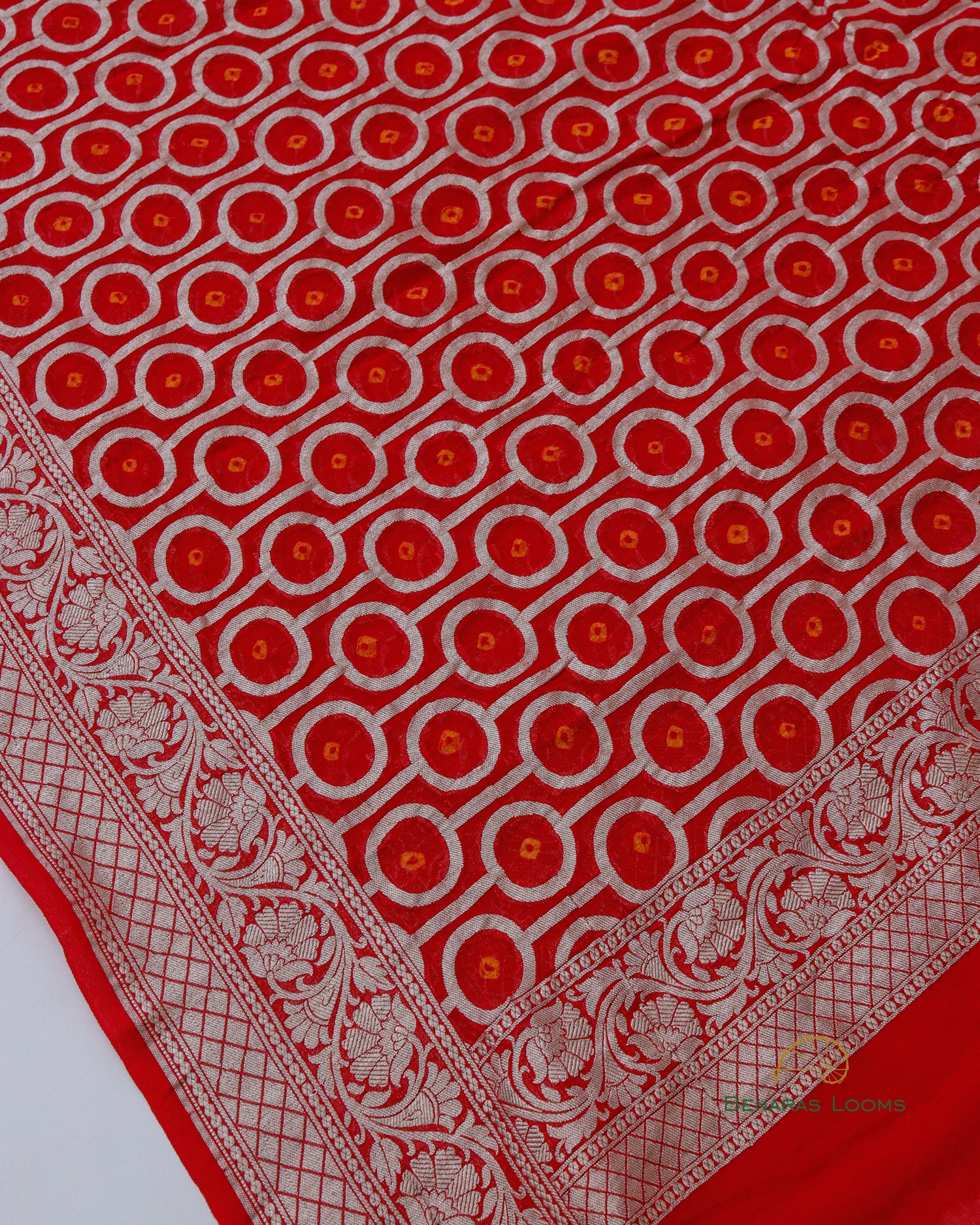 Red Handwoven Pure Georgette Bandhani Dupatta