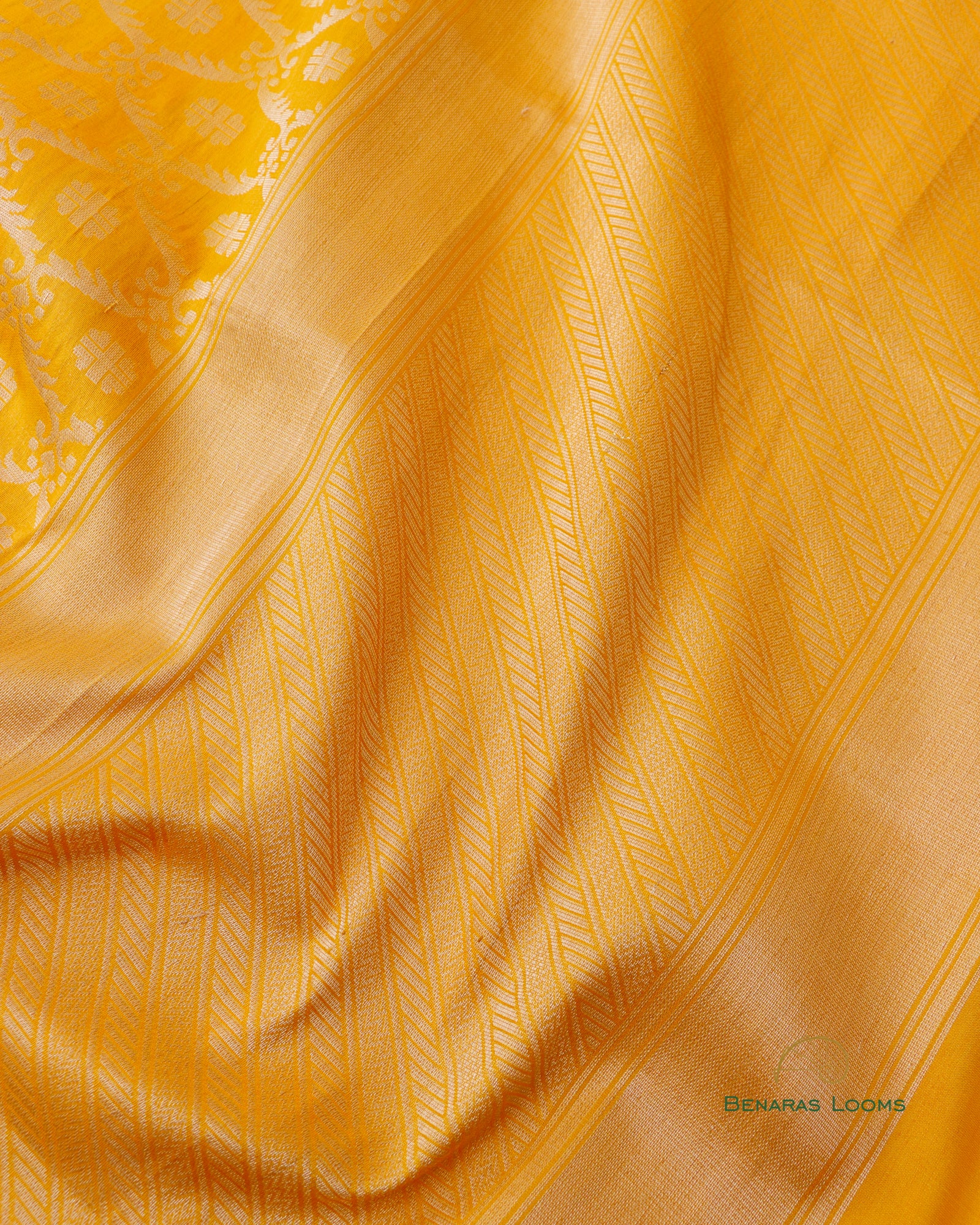 Yellow Handwoven Kataan Silk Benarasi Dupatta